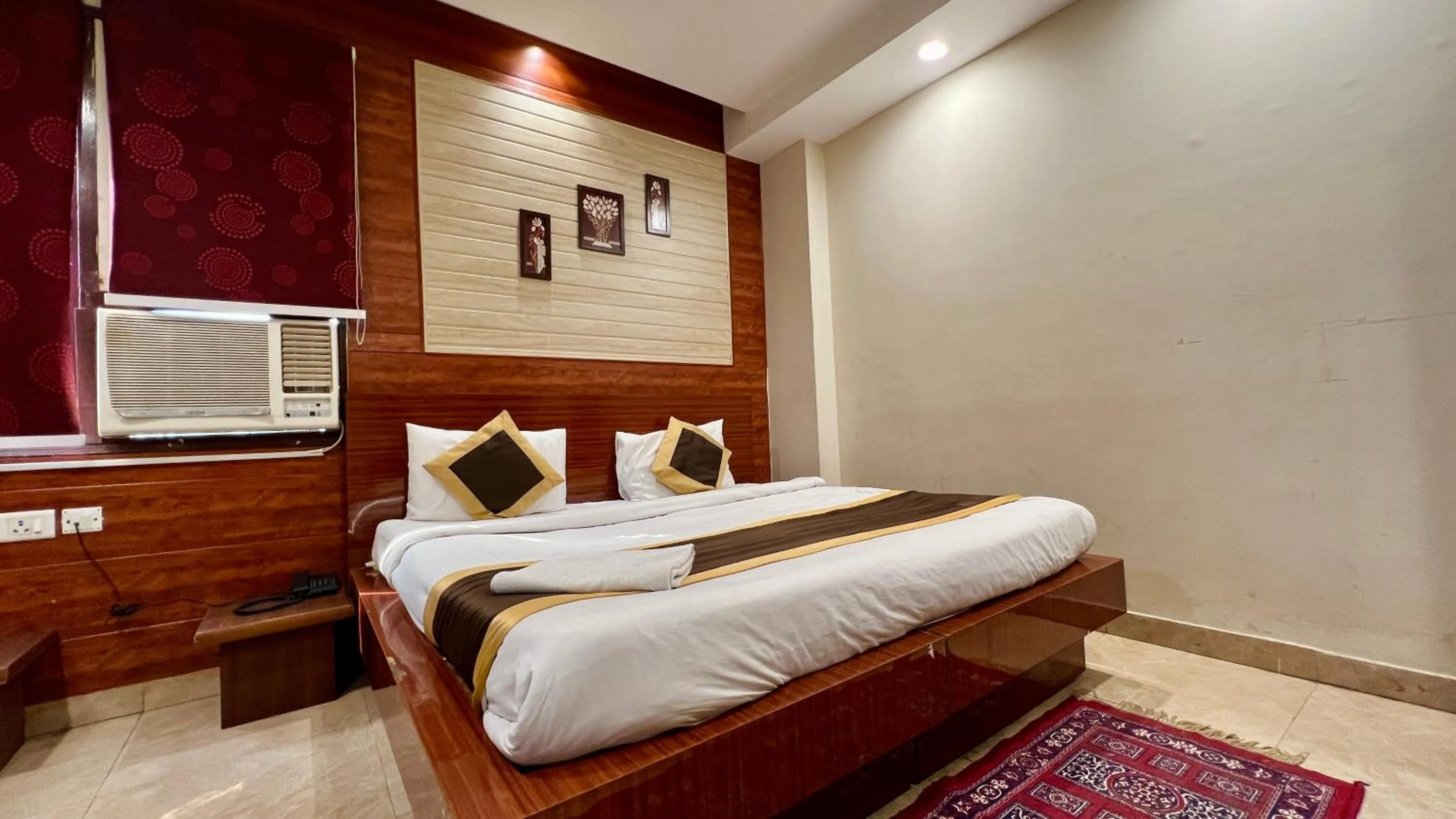 Amaira Hotels & Banquet