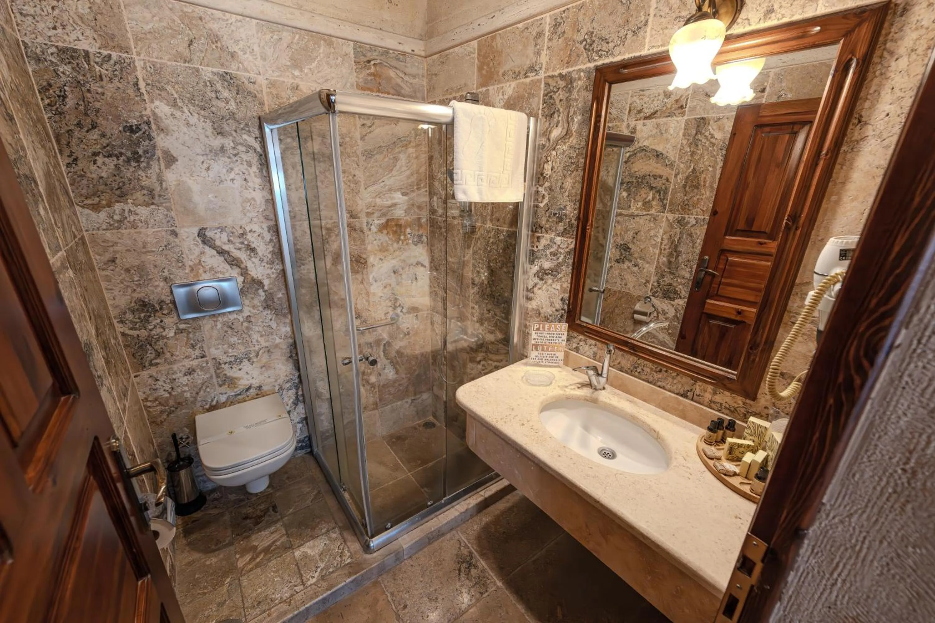 Shower in Osmanbey Cave House