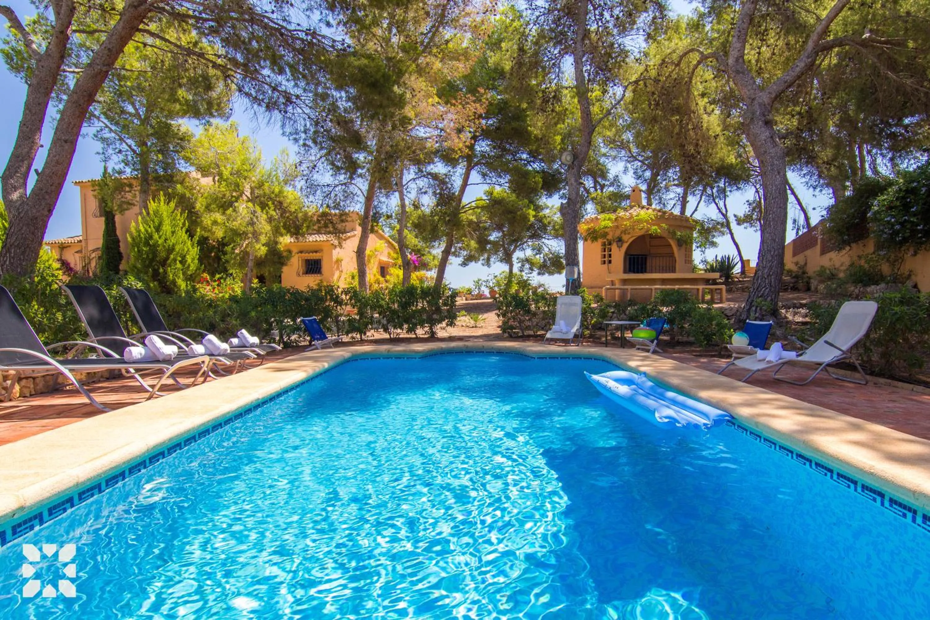 Villa Changrila by Abahana Villas