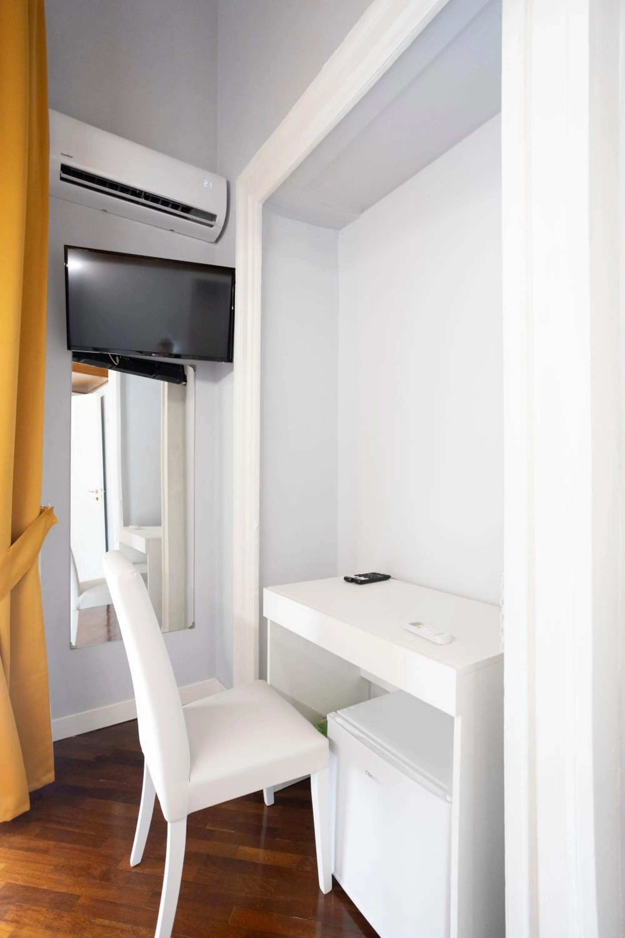 TV and multimedia in La Chambre Duomo