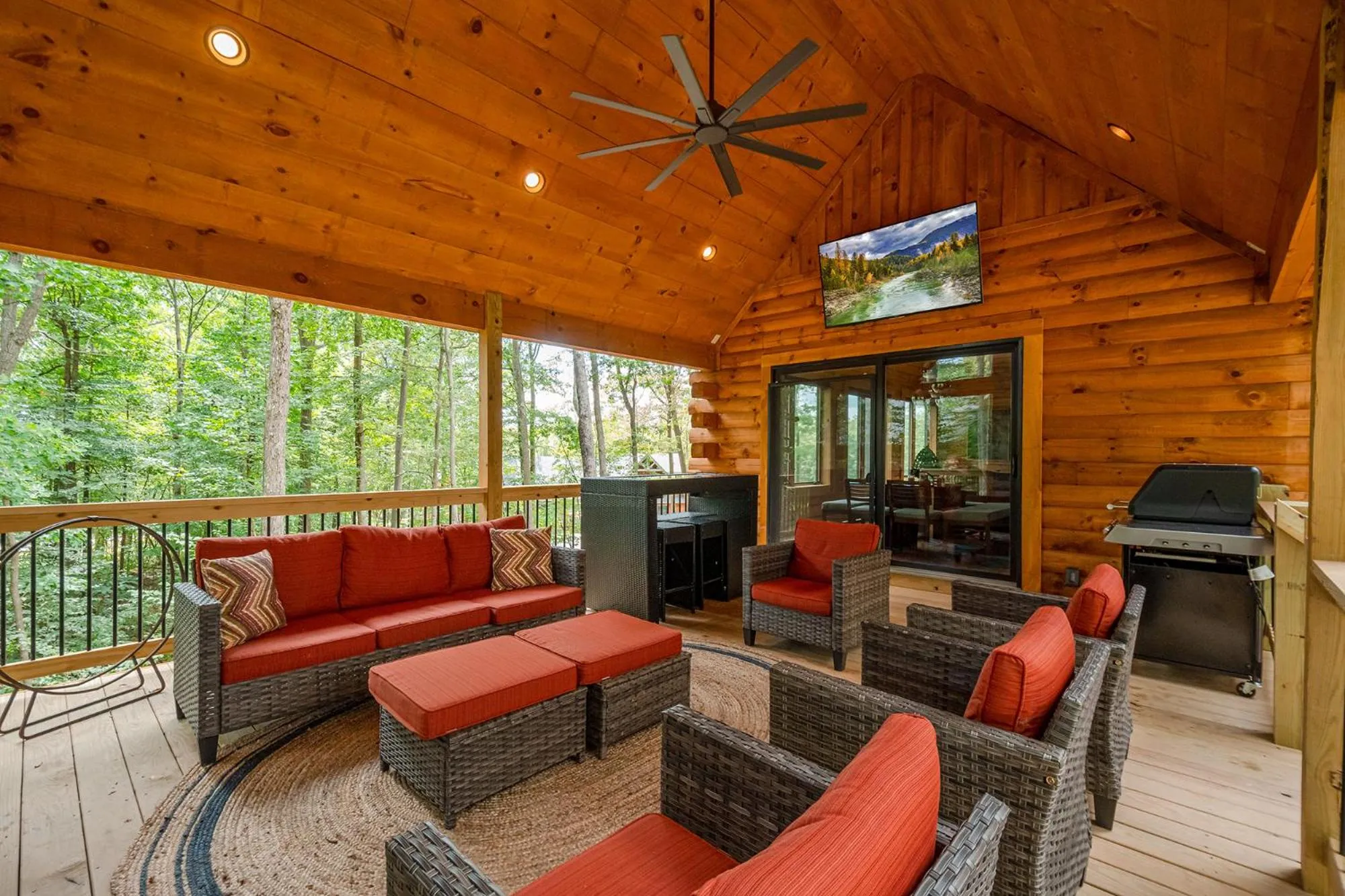 Property building in Black Diamond Lodge