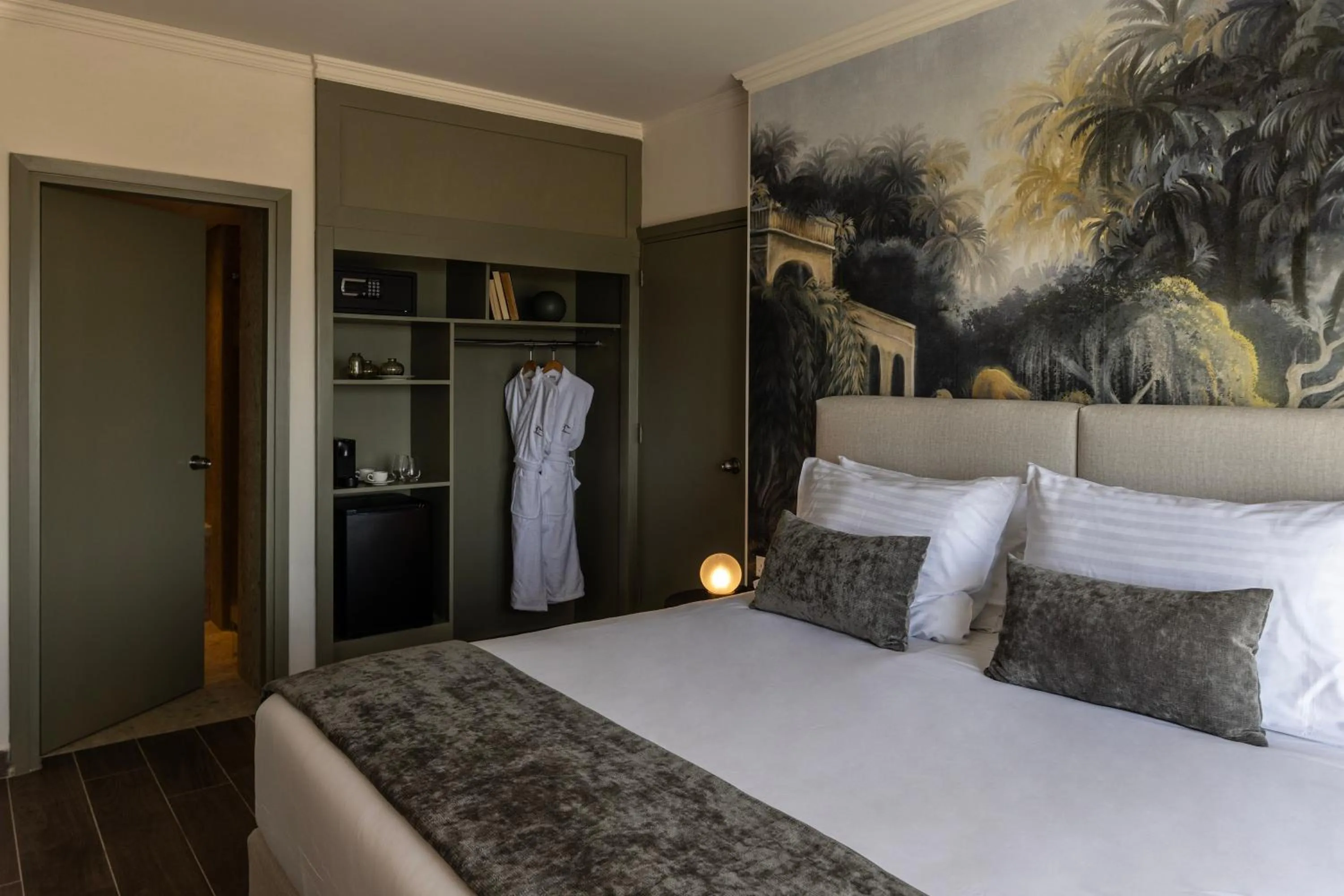 Bedroom, Bed in Cali Resort & Spa Designed For Adults by Louis Hotels