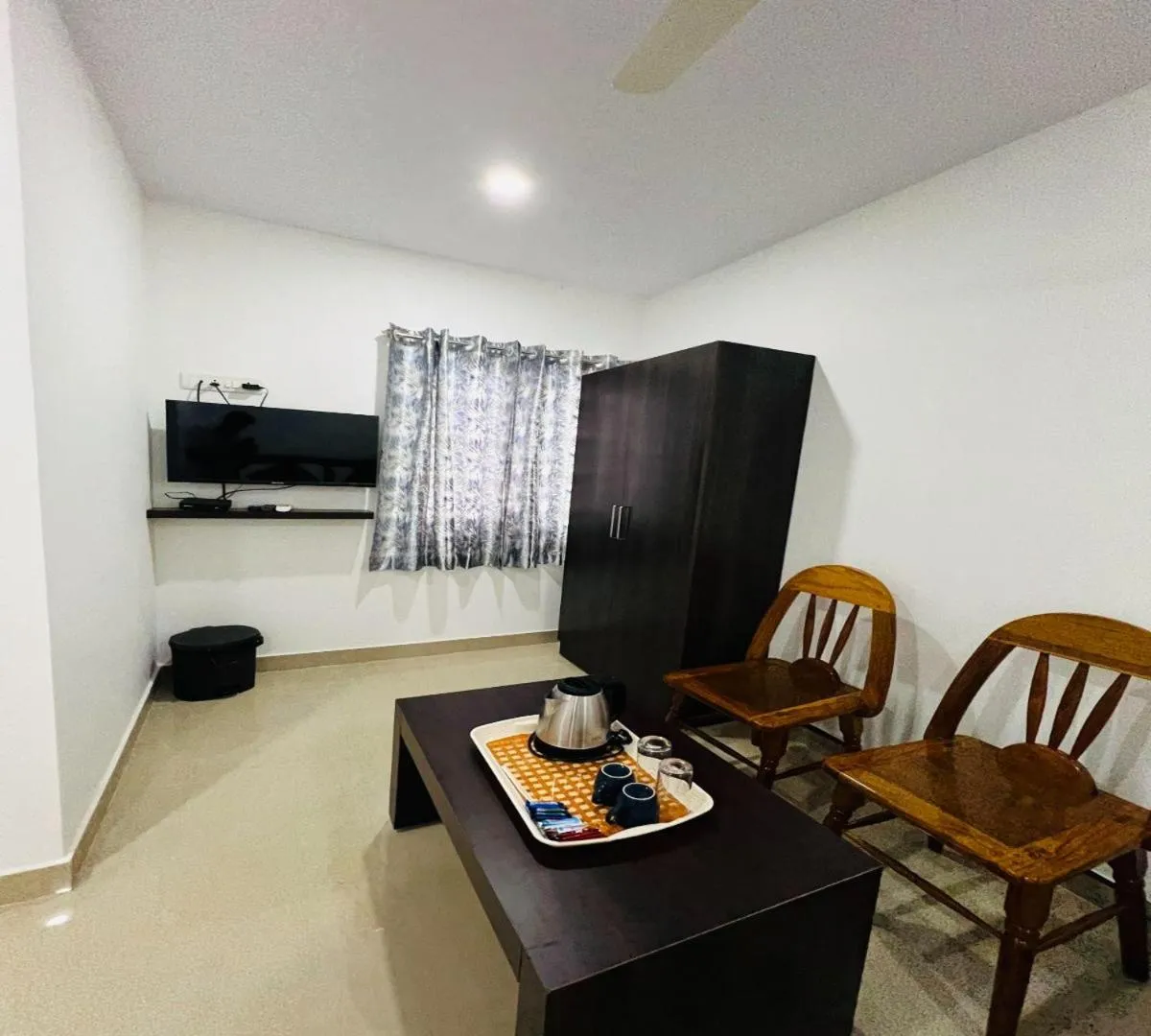 Bedroom in Sea Shore Residency