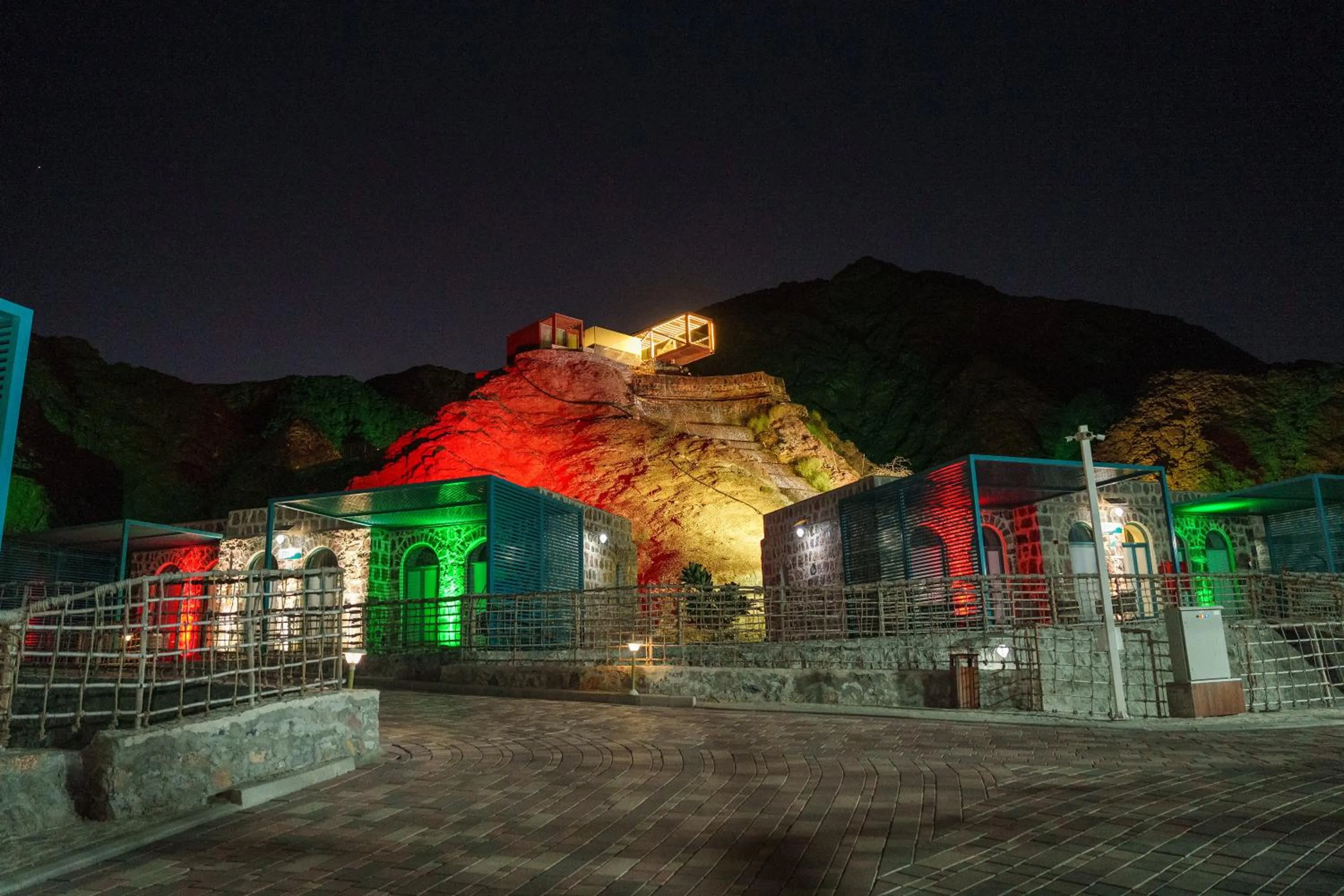 Mountain view in Dibba Mountain Park Resort