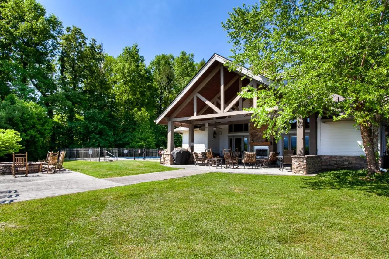 Property building in Elegant End Condo Fireplace Community Amenities