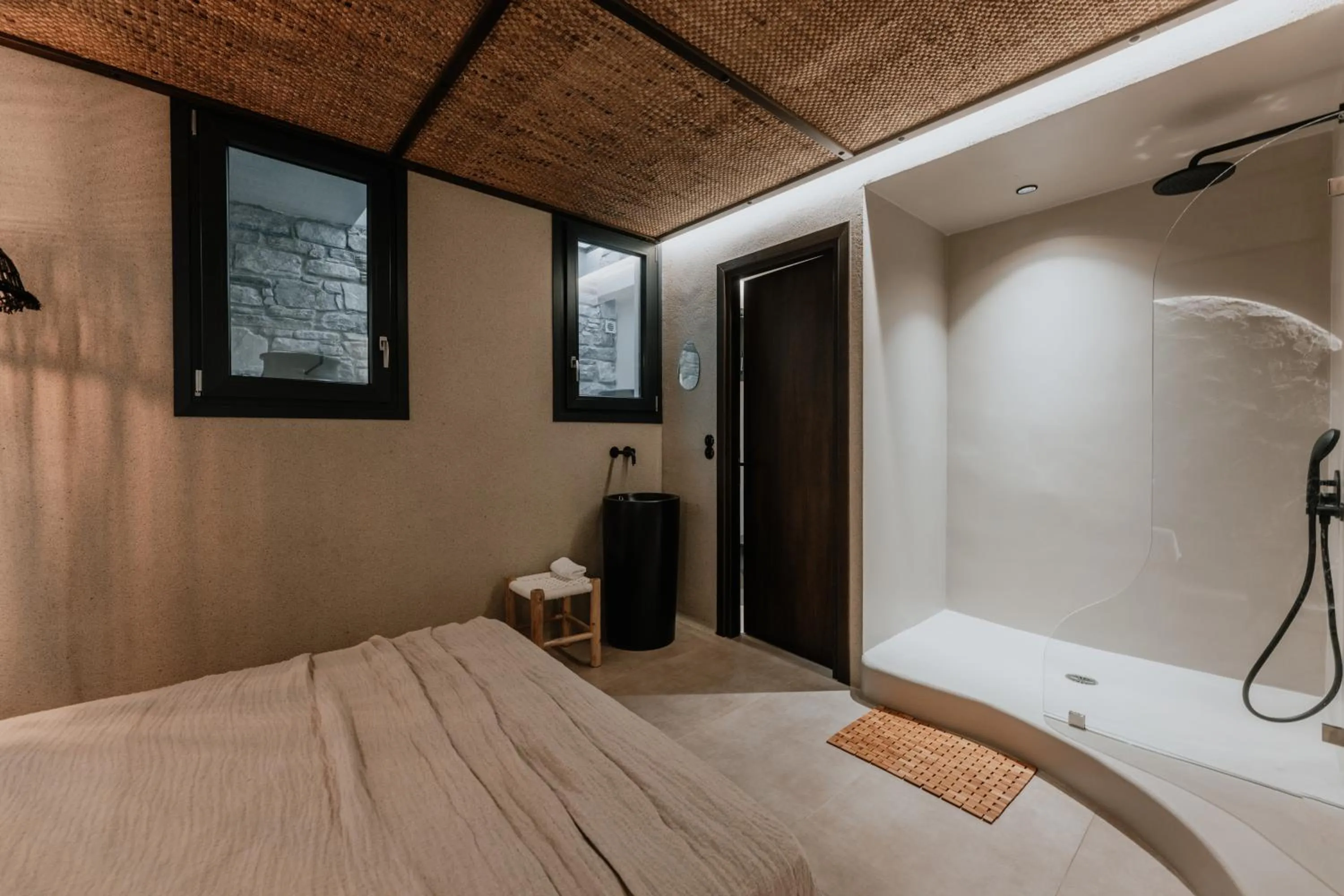 Bathroom, Bed in ONYM Curated Villas