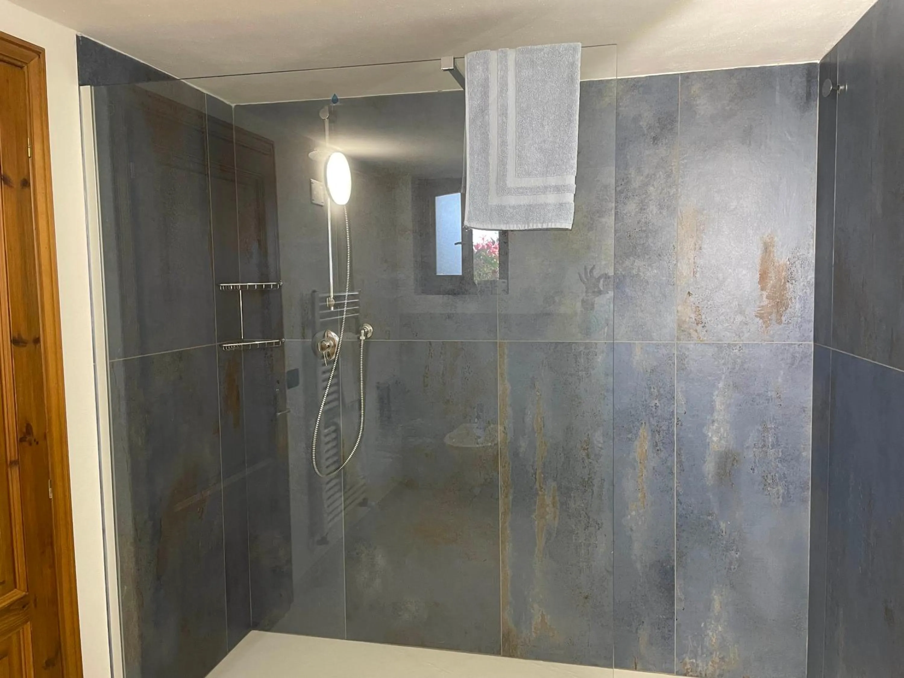 Shower in Casa Vacanza Le Case