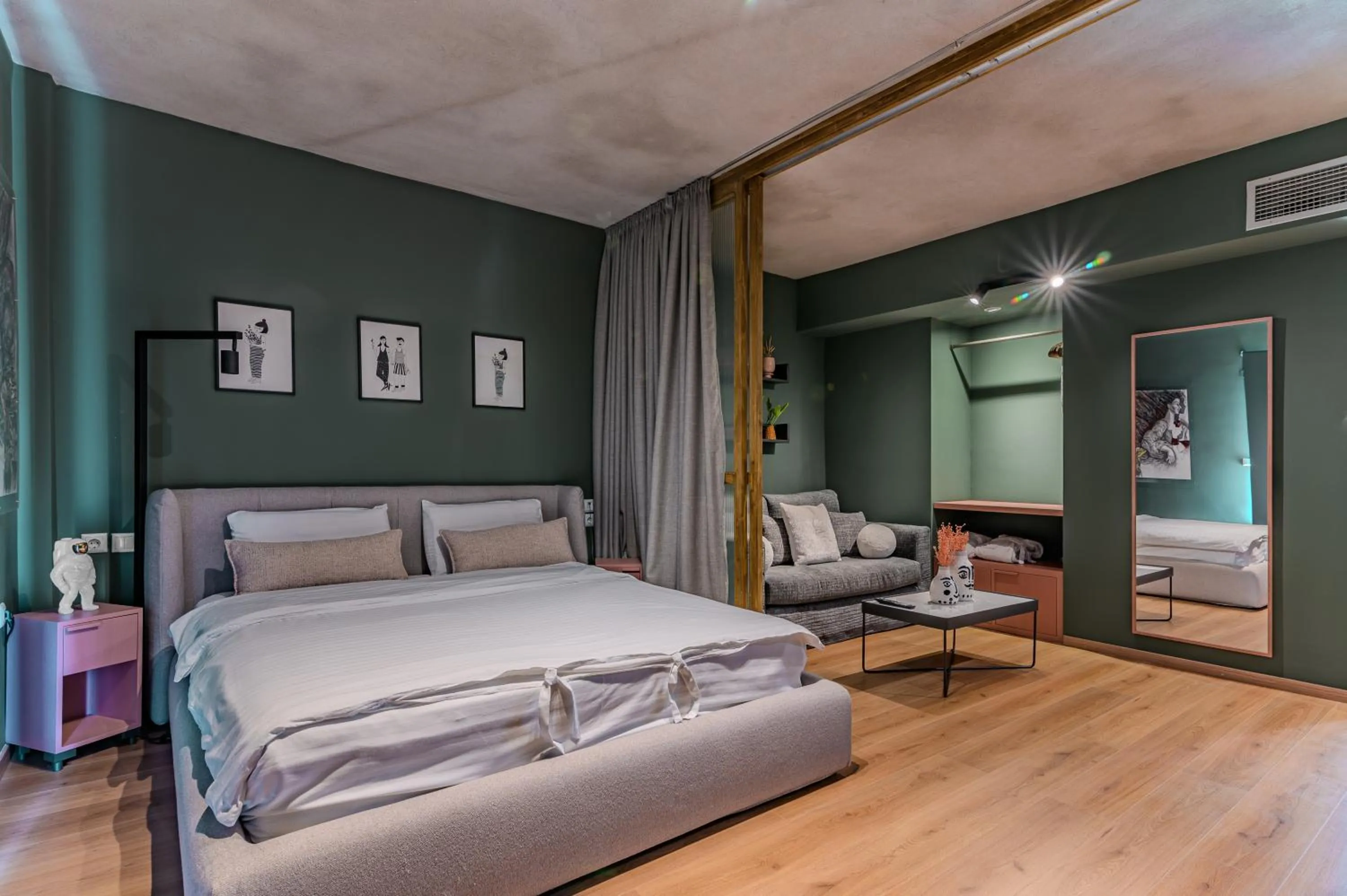 Bed in Oniropetra Boutique Hotel