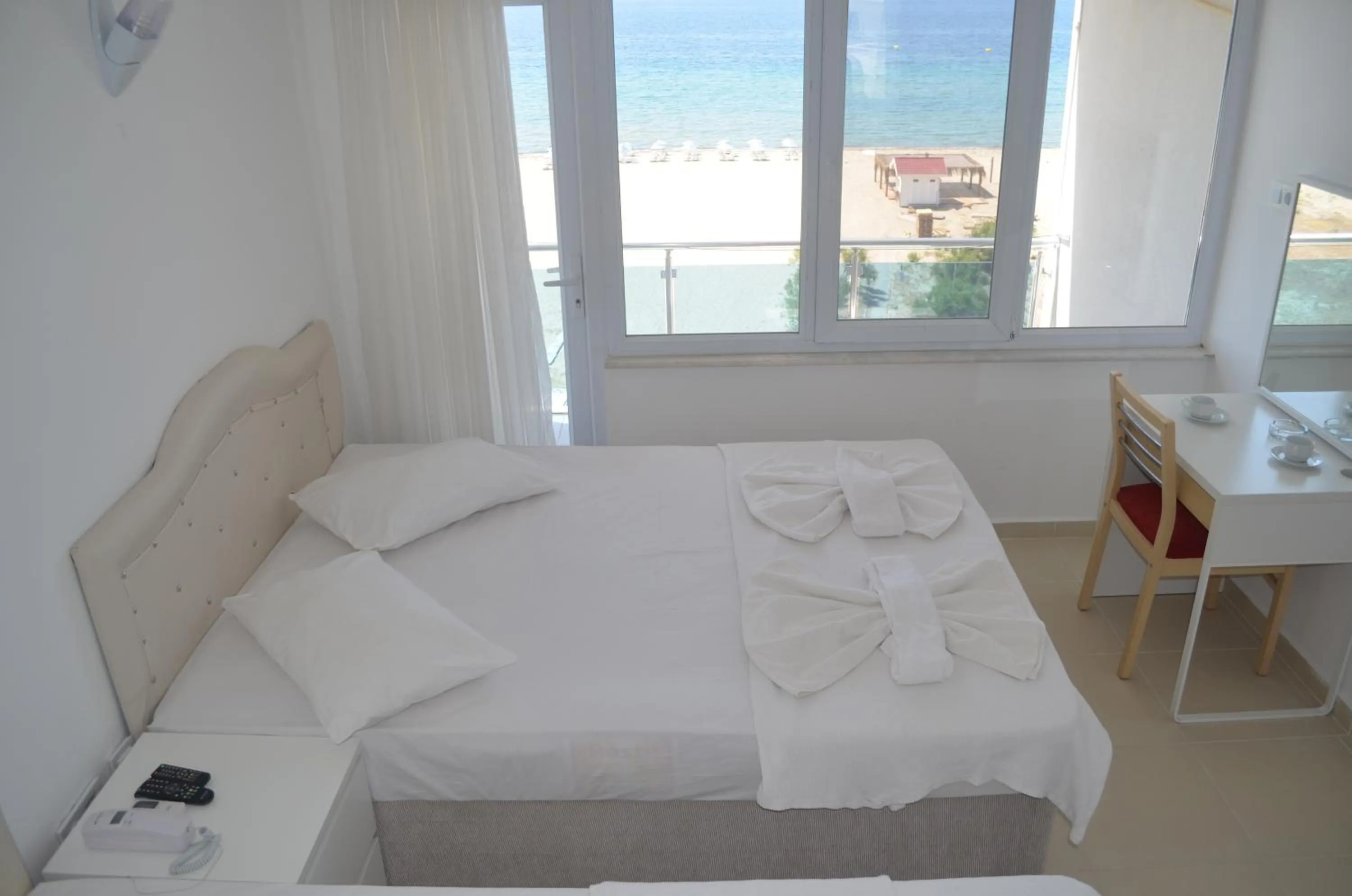 Photo of the whole room in Yasmin Hotel