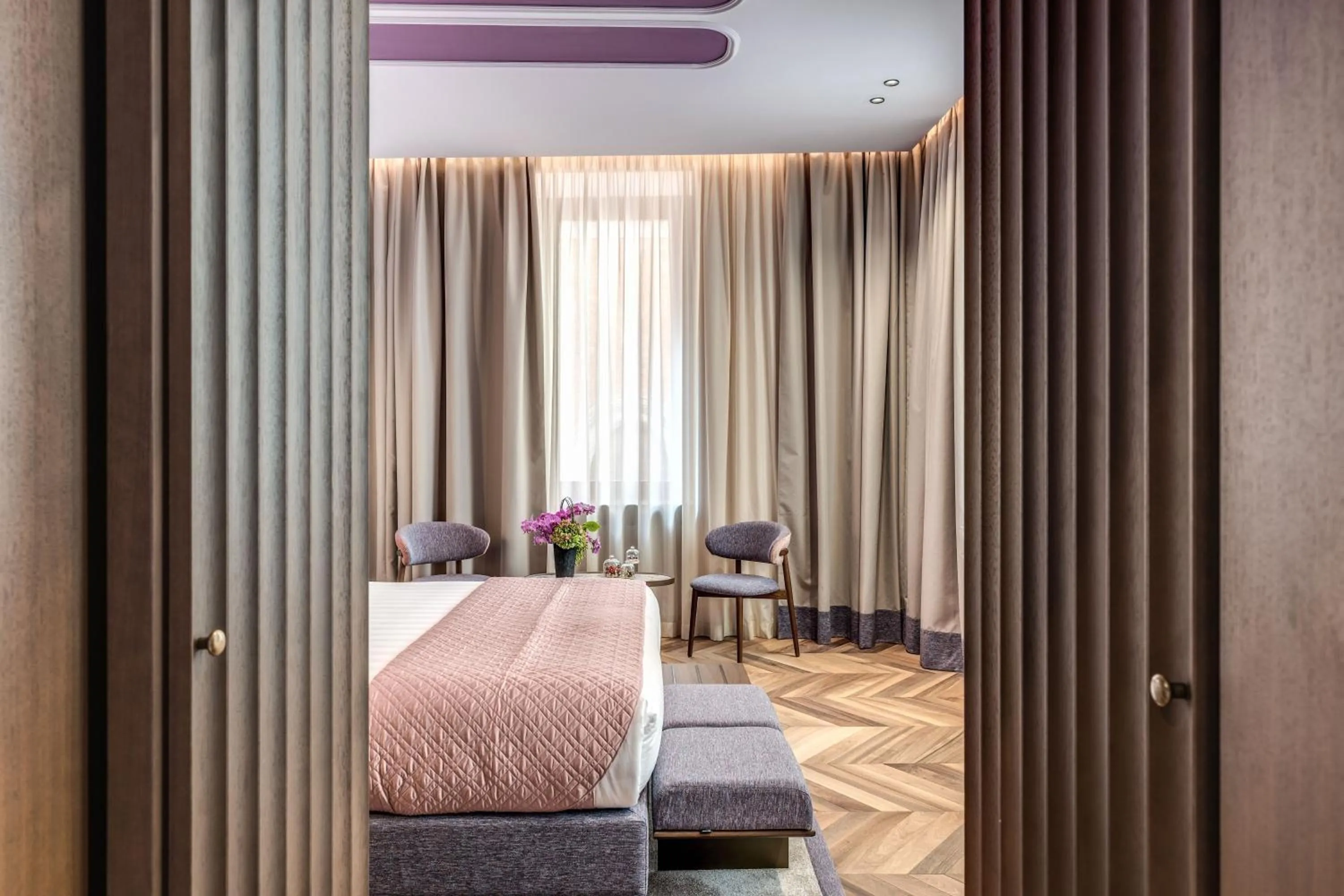 Decorative detail, Bed in THE STEPS Hotel - by Eitch Collection