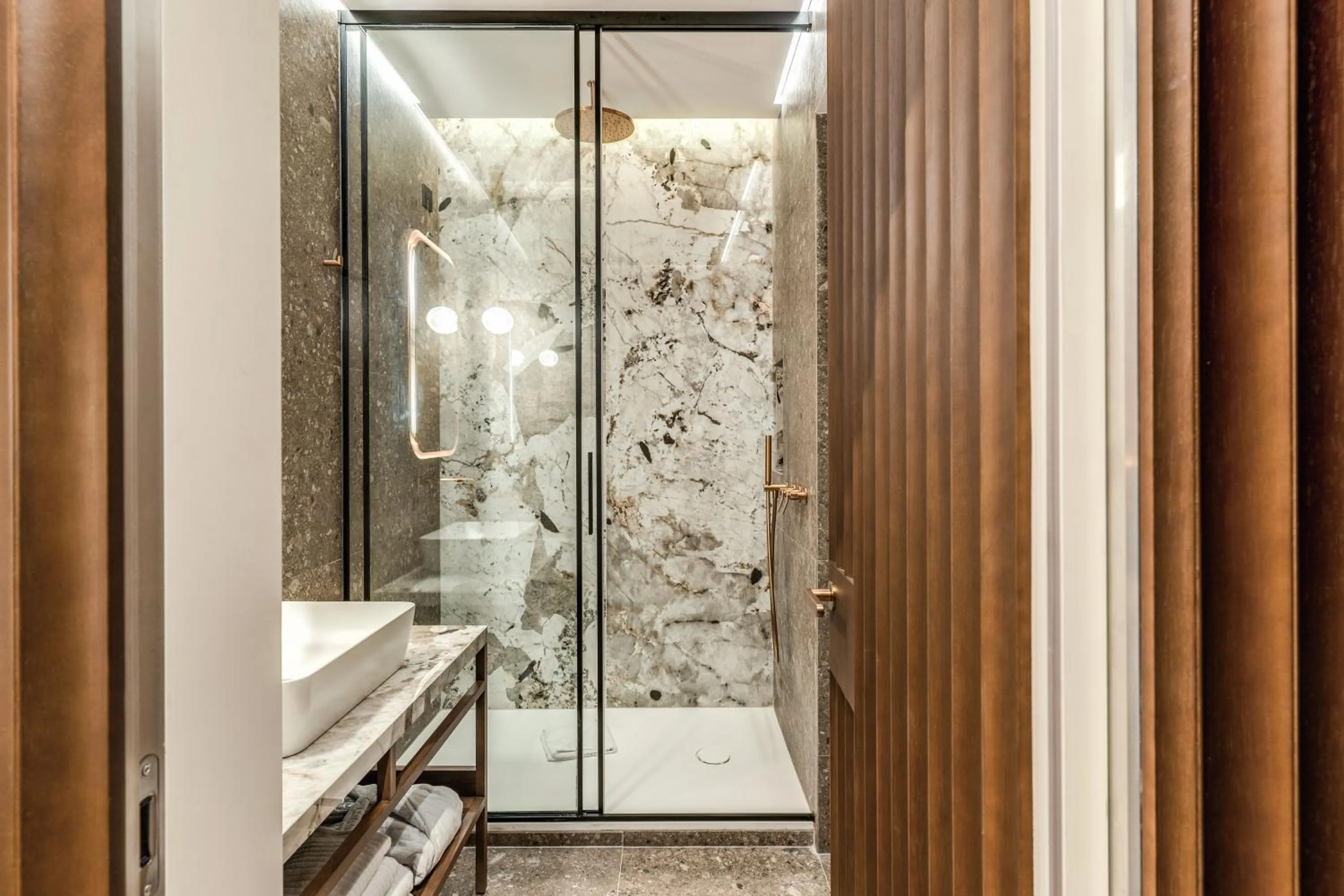 Shower in THE STEPS Hotel - by Eitch Collection