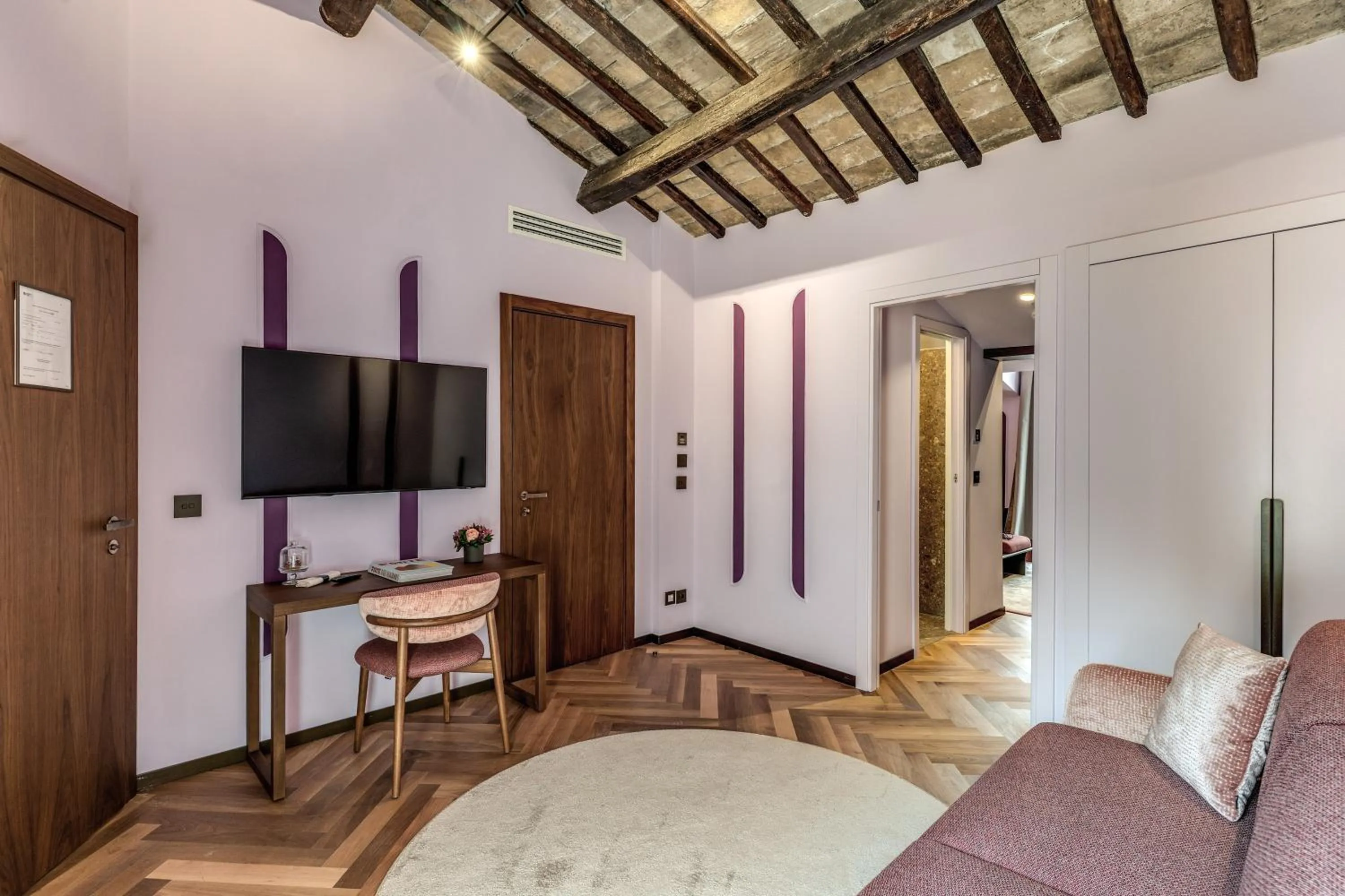 Seating area, Bed in THE STEPS Hotel - by Eitch Collection