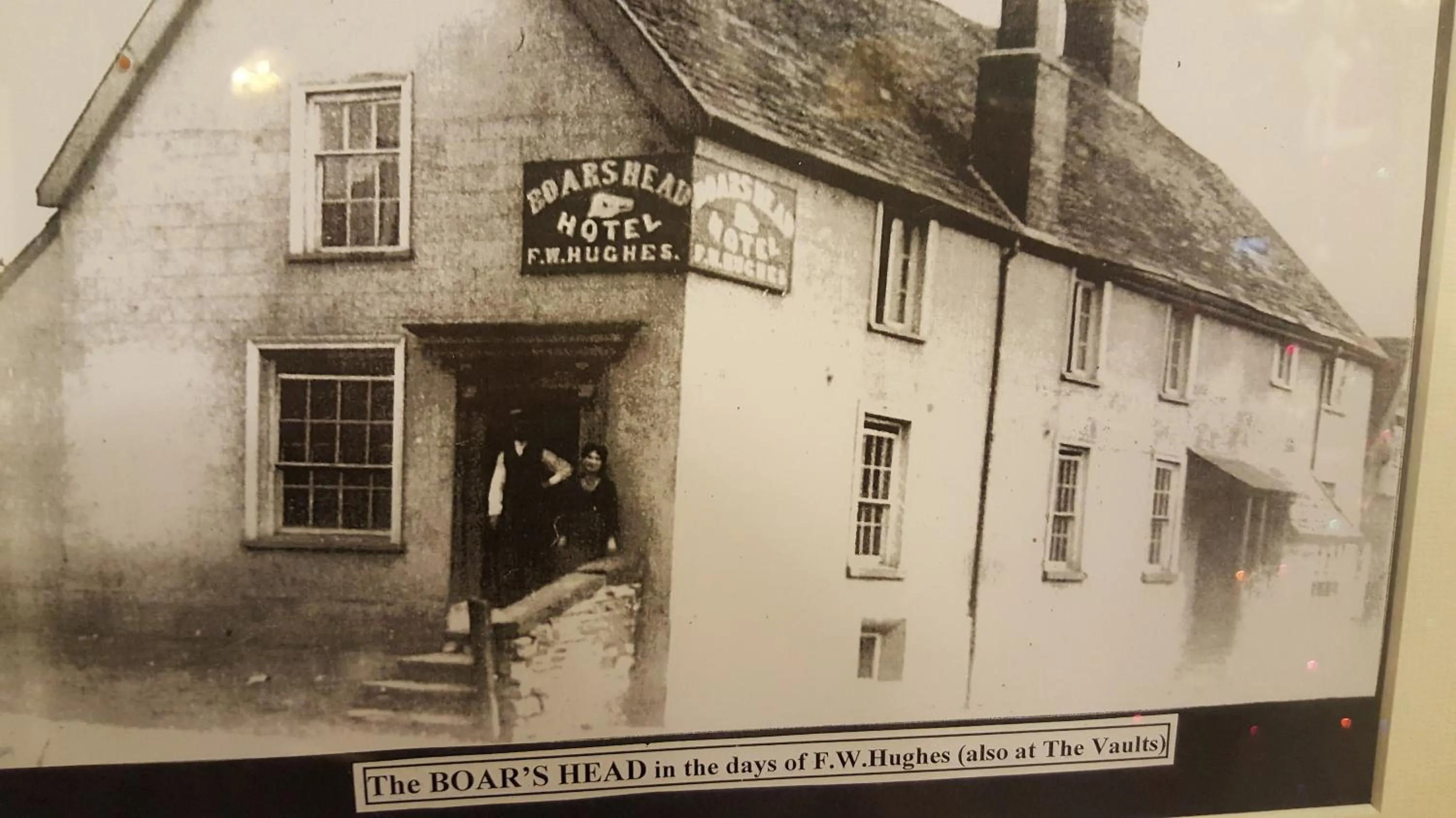 Facade/entrance in Curly Tail Accommodation
