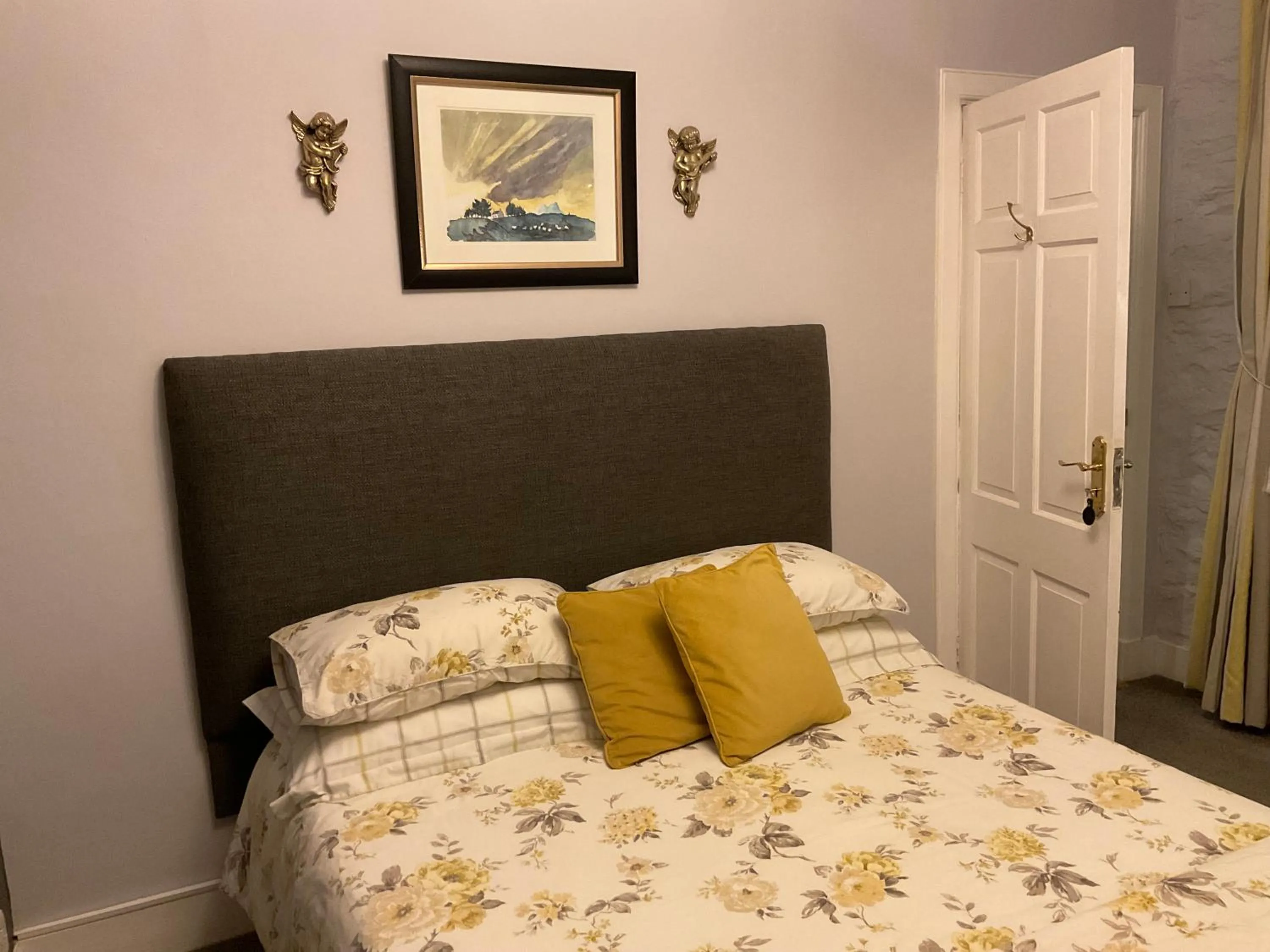 Bed in The Haven B&B