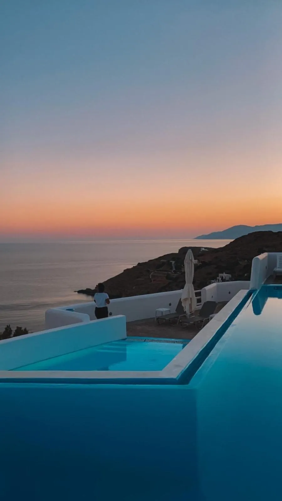 Swimming pool in Hotel Petradi