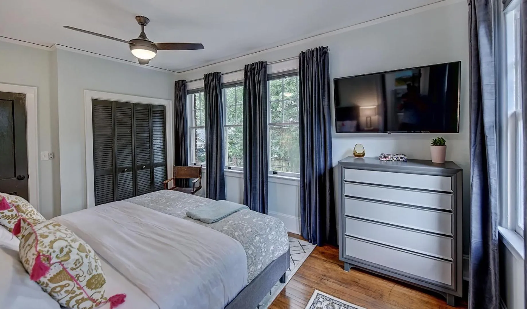 Bed in The Home Collection CLT: Lamar Avenue