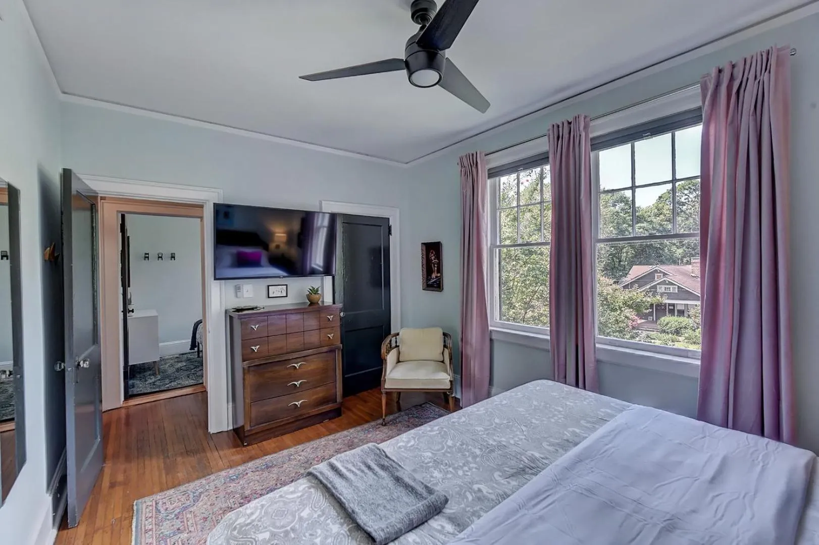 Bed in The Home Collection CLT: Lamar Avenue