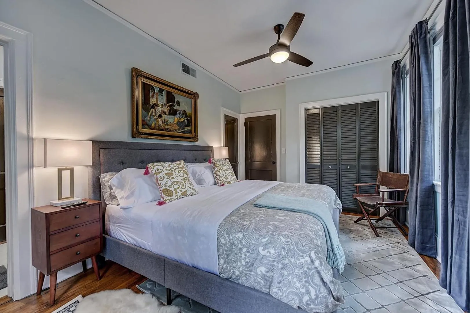 Bed in The Home Collection CLT: Lamar Avenue