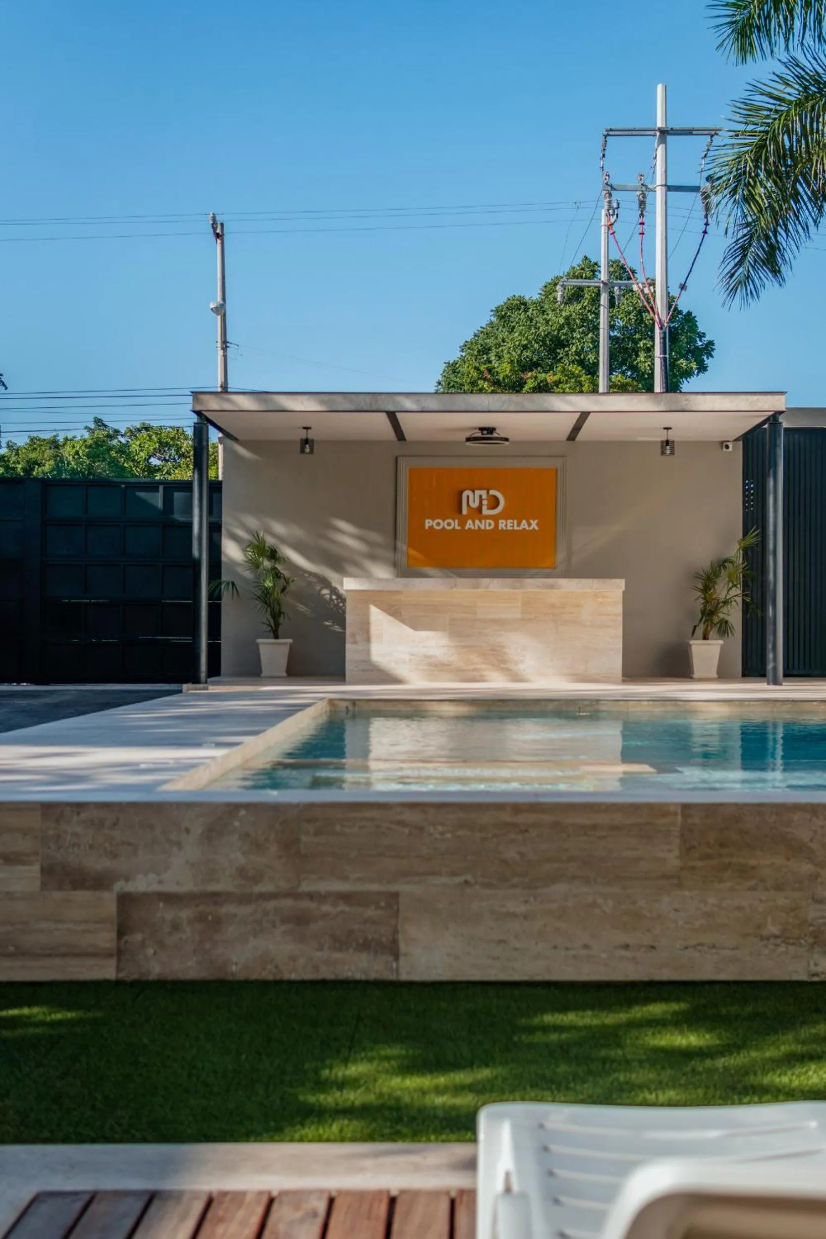 Swimming pool in Hotel MID Project