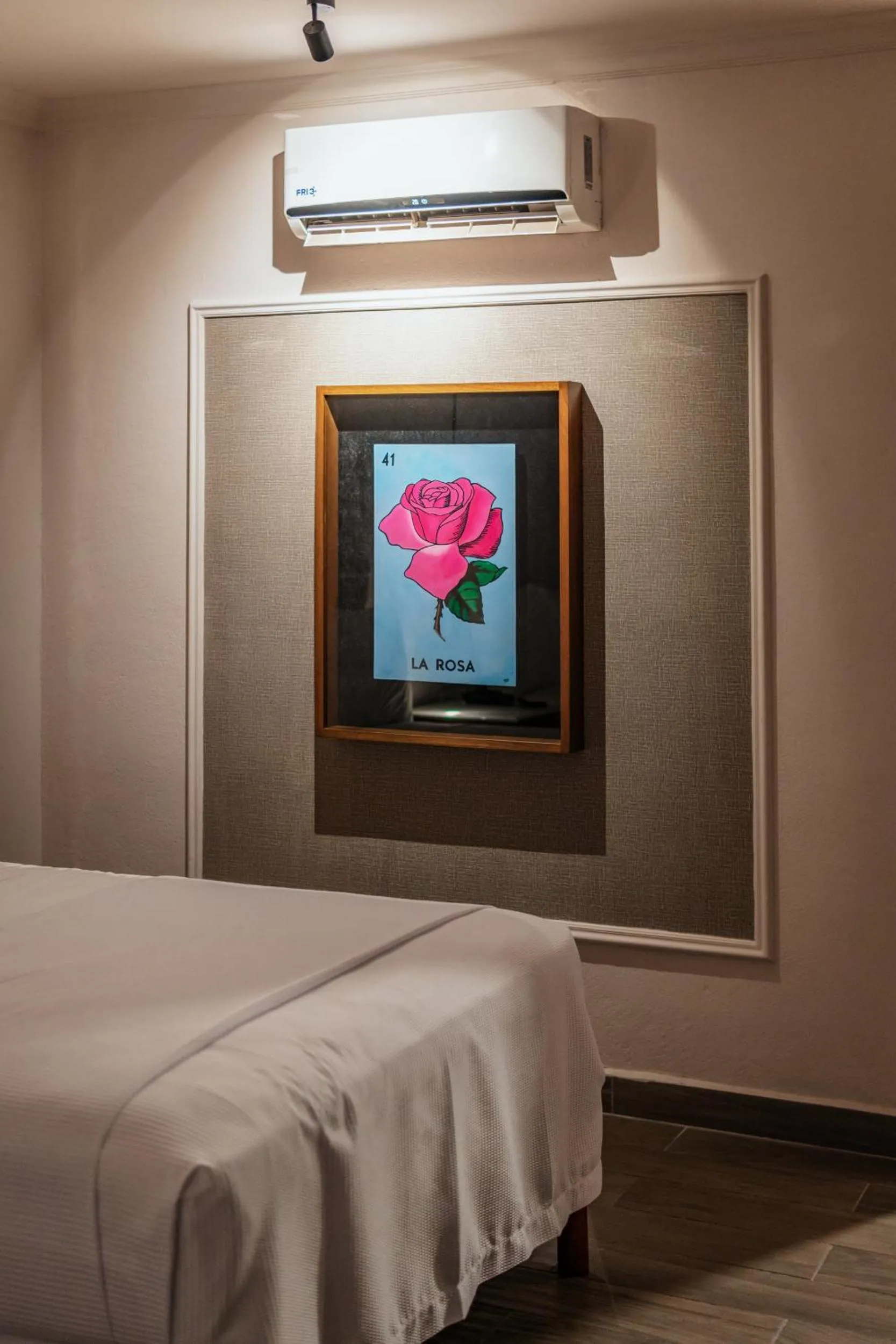 Bed in Hotel MID Project