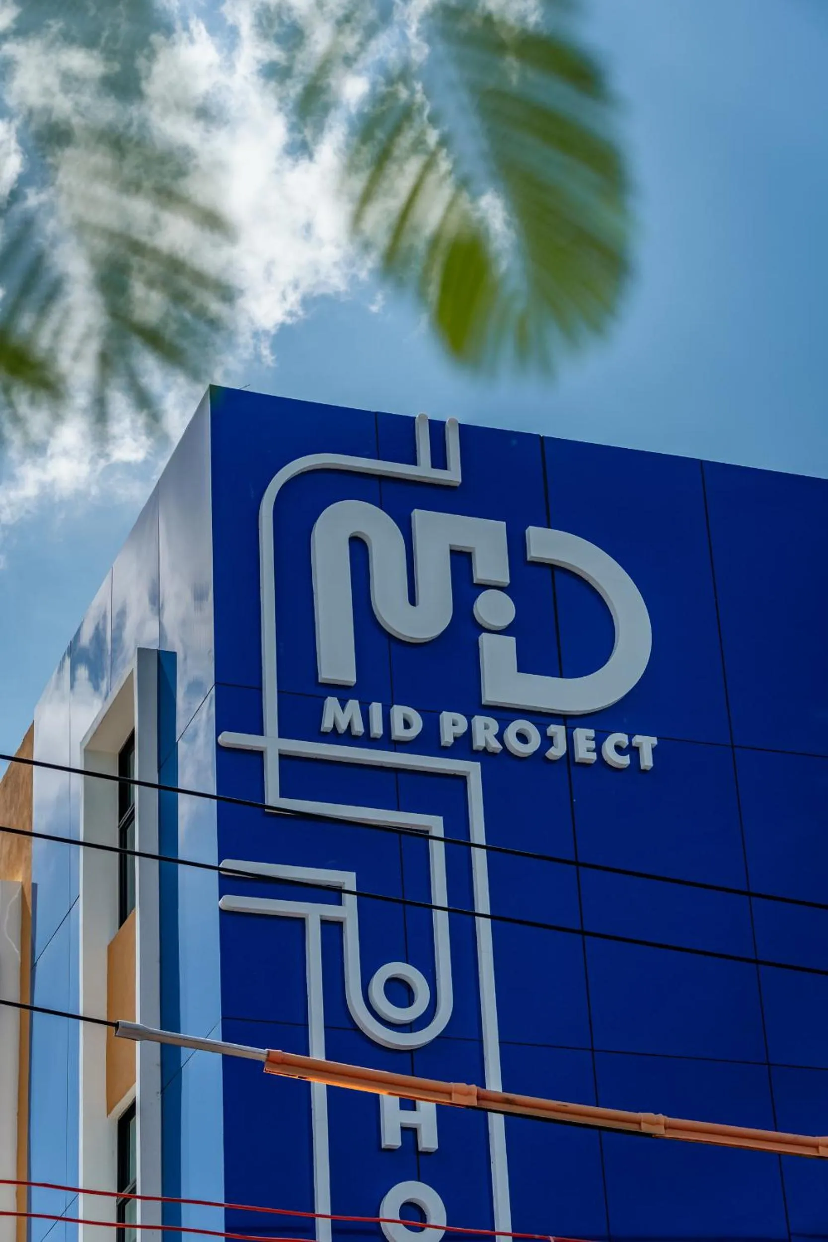 Facade/entrance in Hotel MID Project