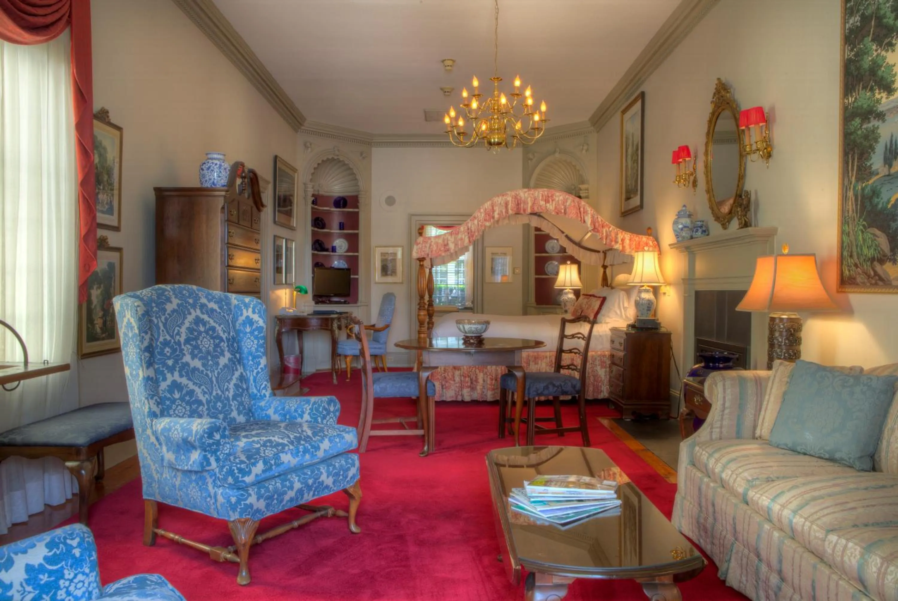 Seating area in Francis Malbone House