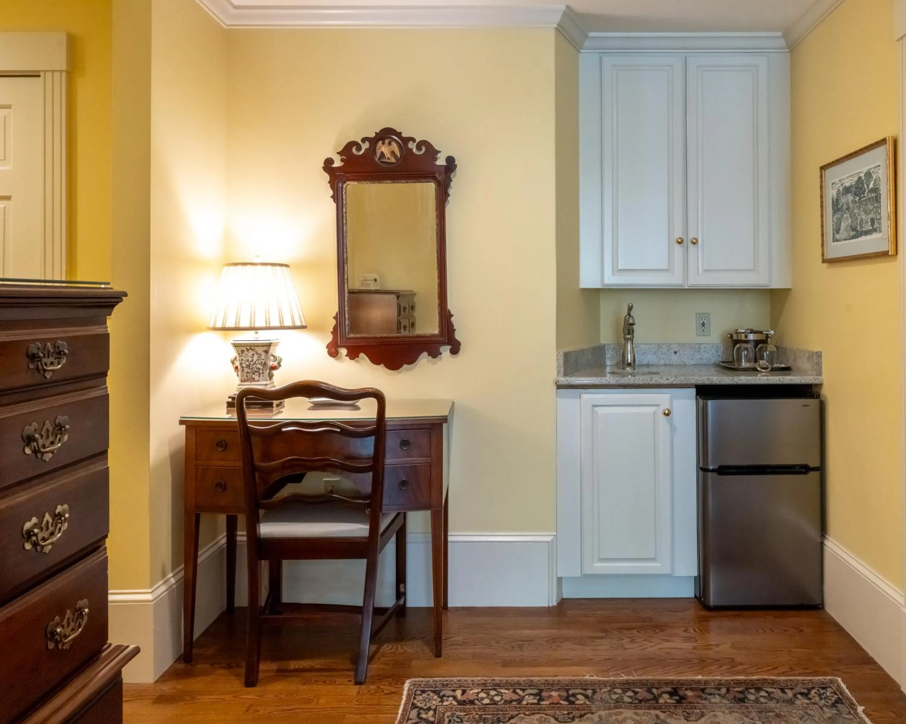 Kitchen or kitchenette in Francis Malbone House
