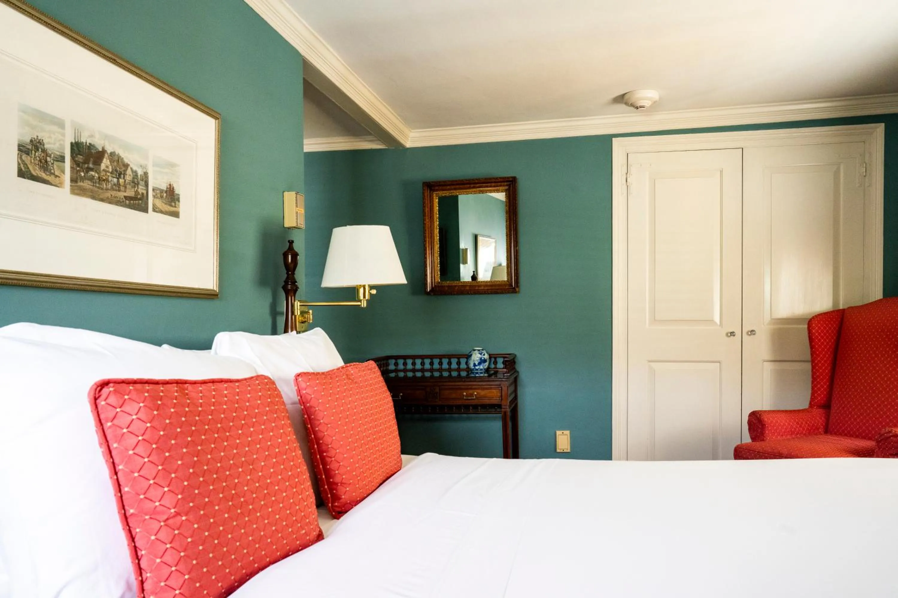Bedroom, Bed in Francis Malbone House