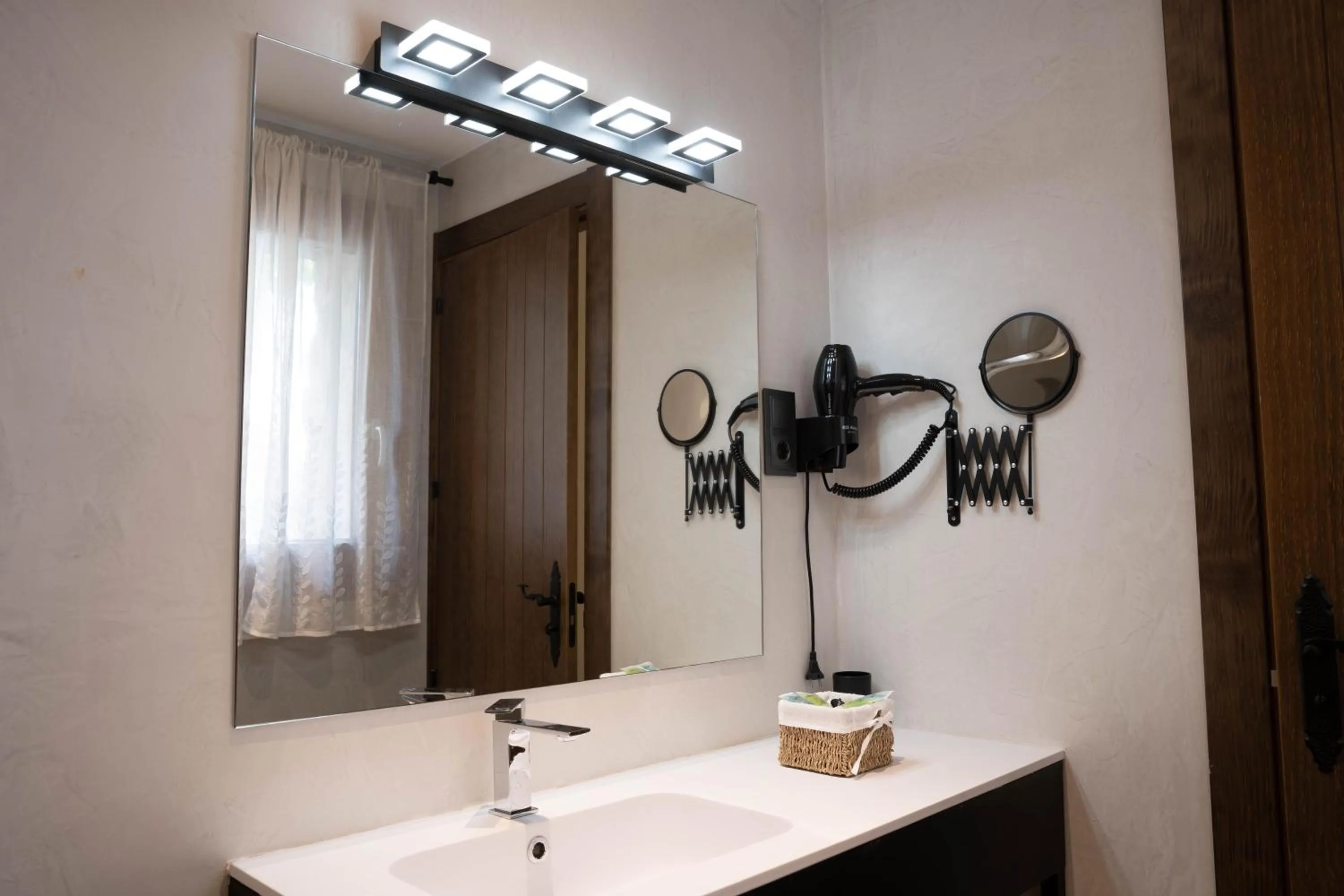 Bathroom in HOTEL POSADA LaS RETAJAS