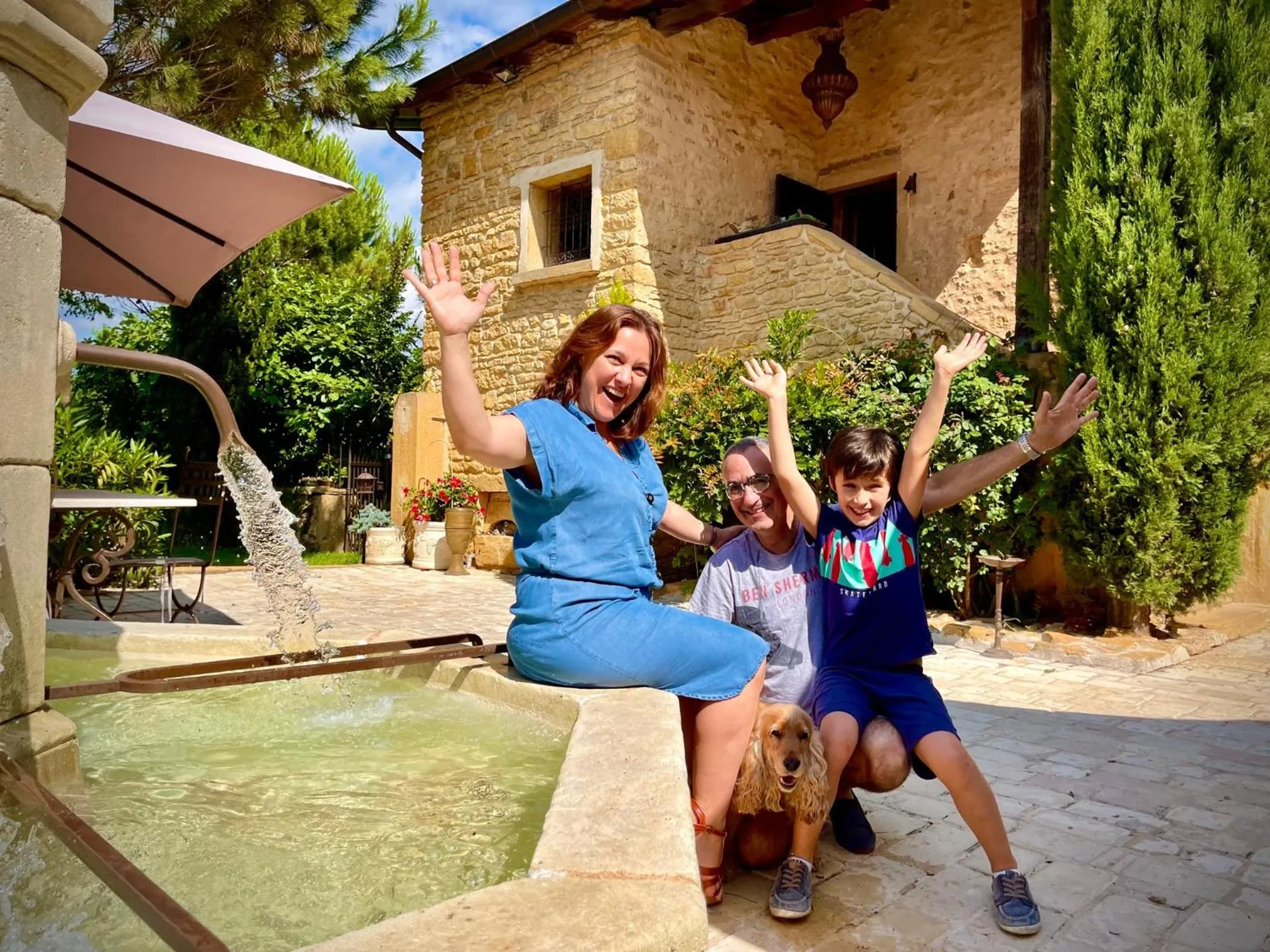 Family in Le Clos Des Anges