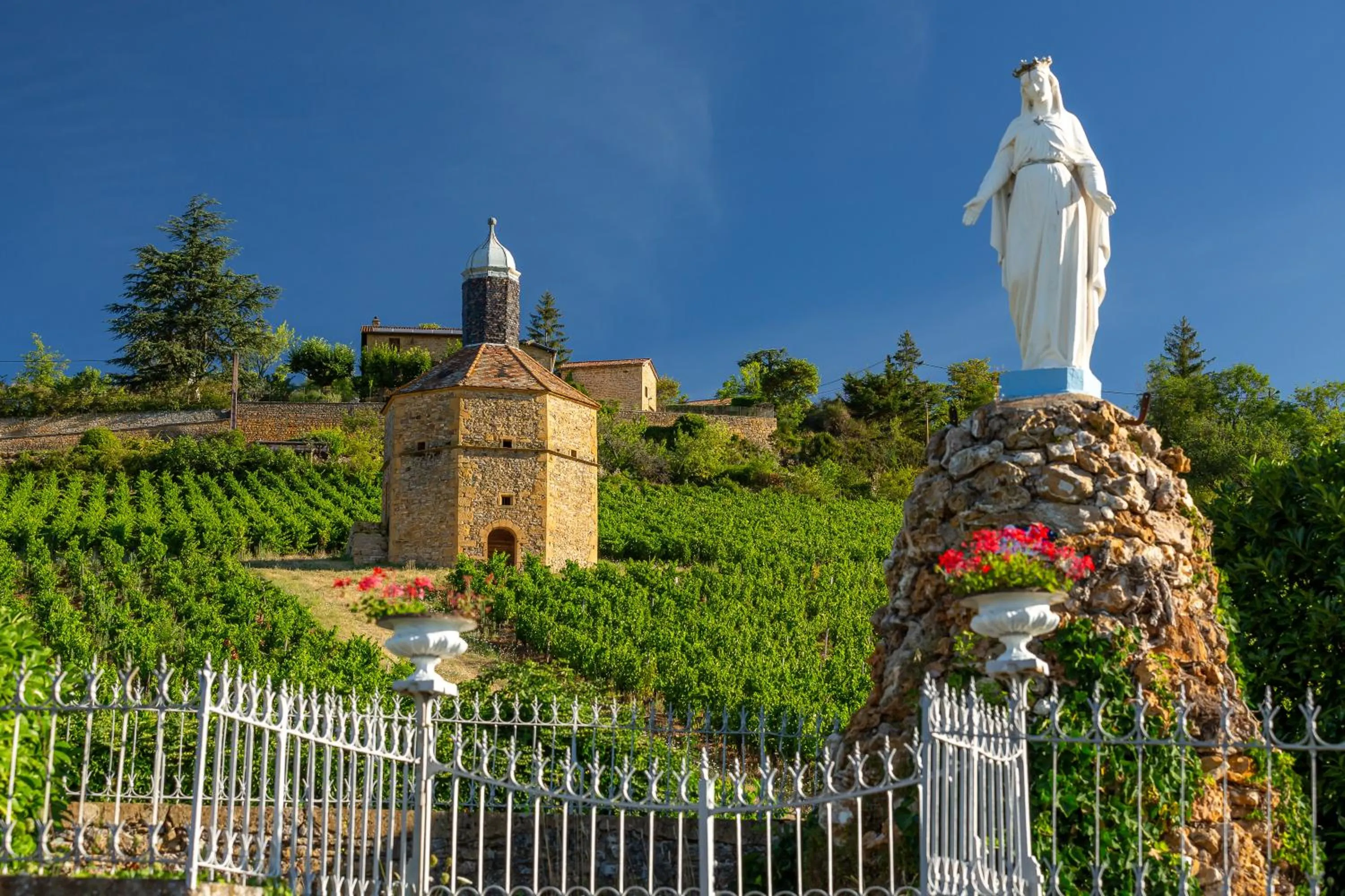 Hiking in Le Clos Des Anges