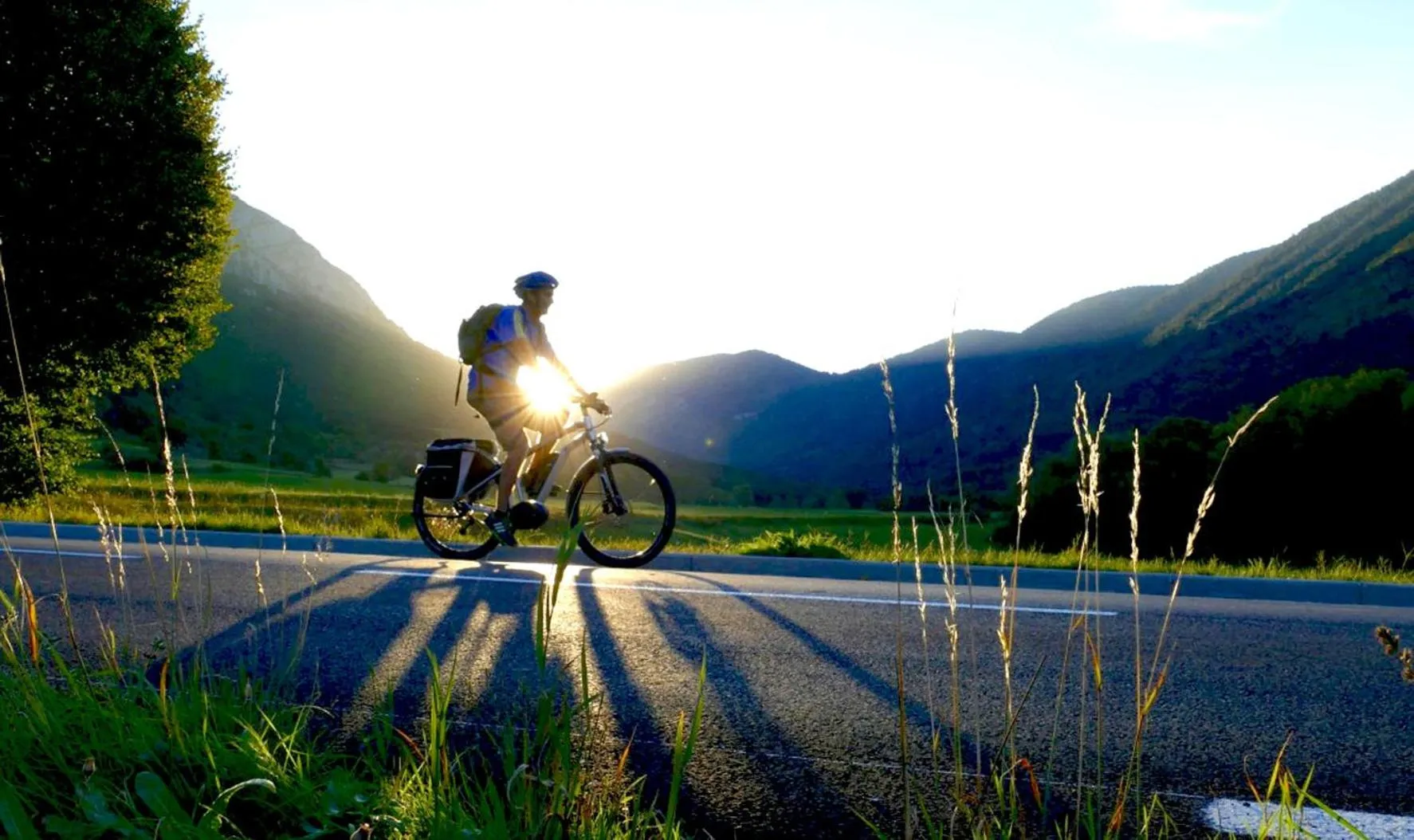Cycling in Le Clos Des Anges