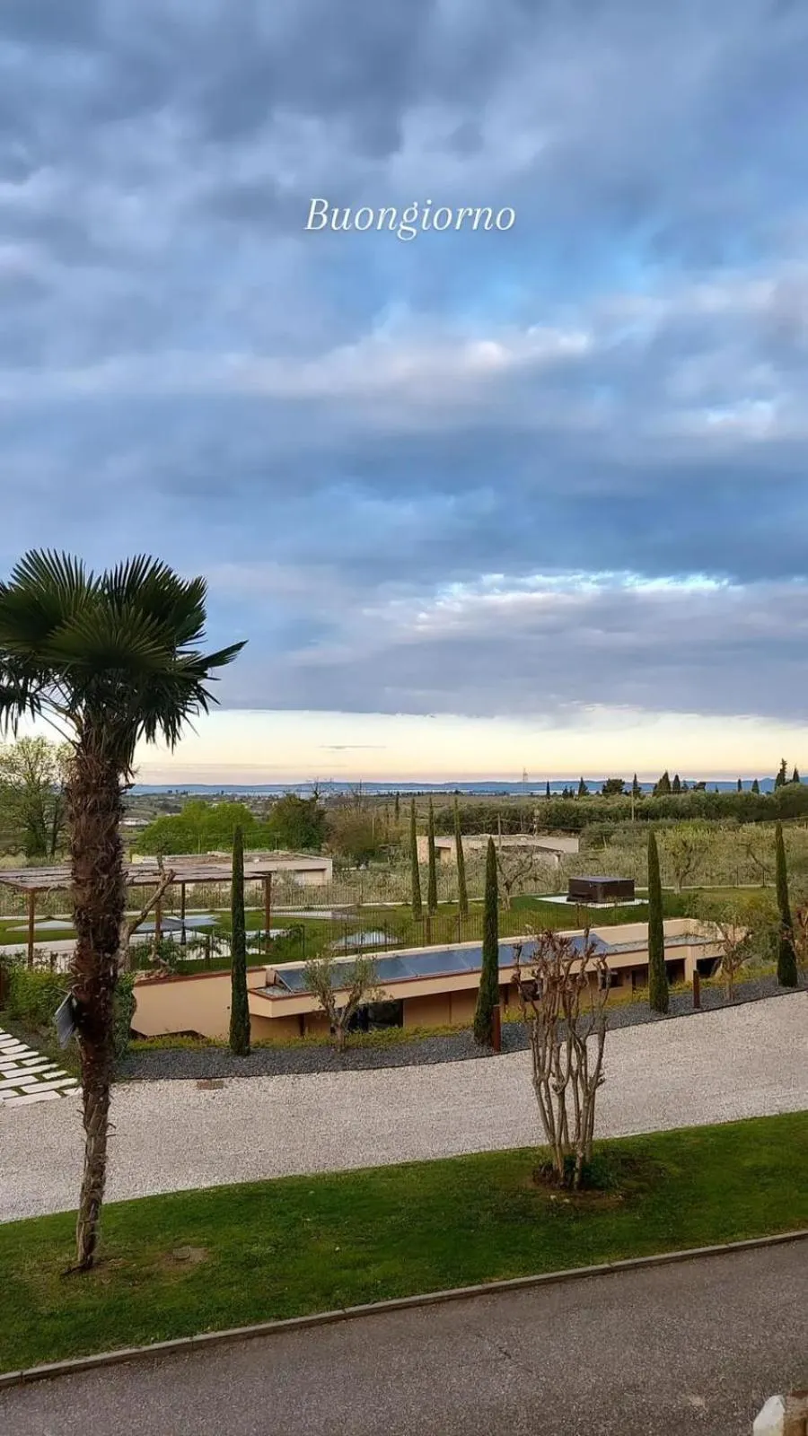 Open Air Bath in La Cipressina B&B