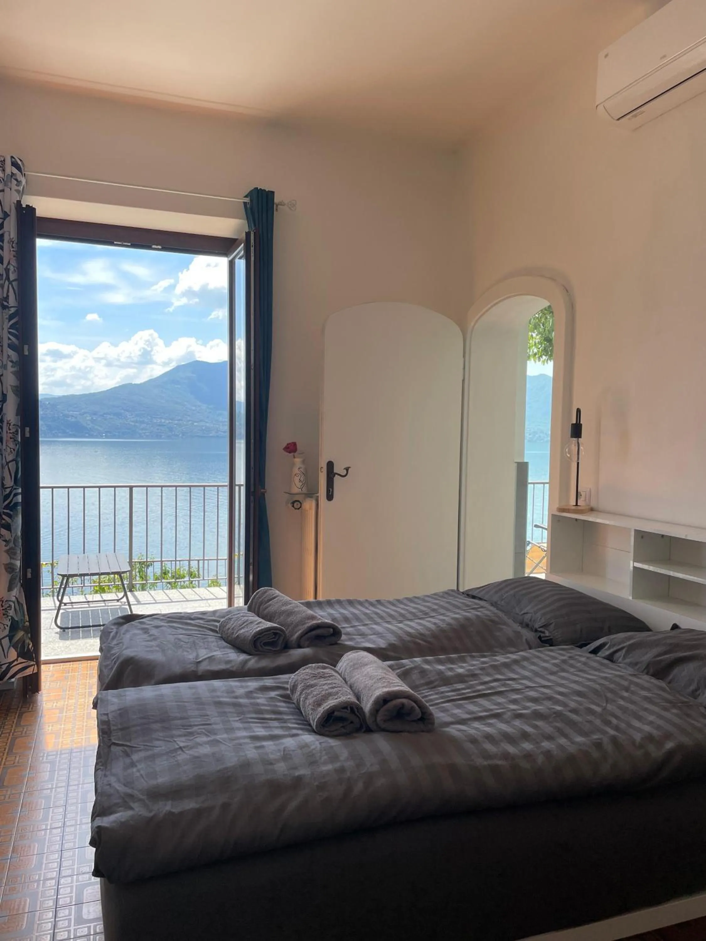 View (from property/room), Bed in Villa Angelina