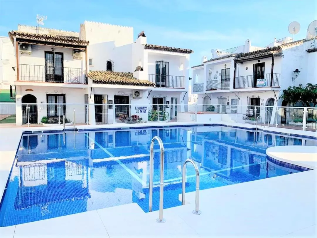 Swimming pool in Pueblo Andaluz Nerja