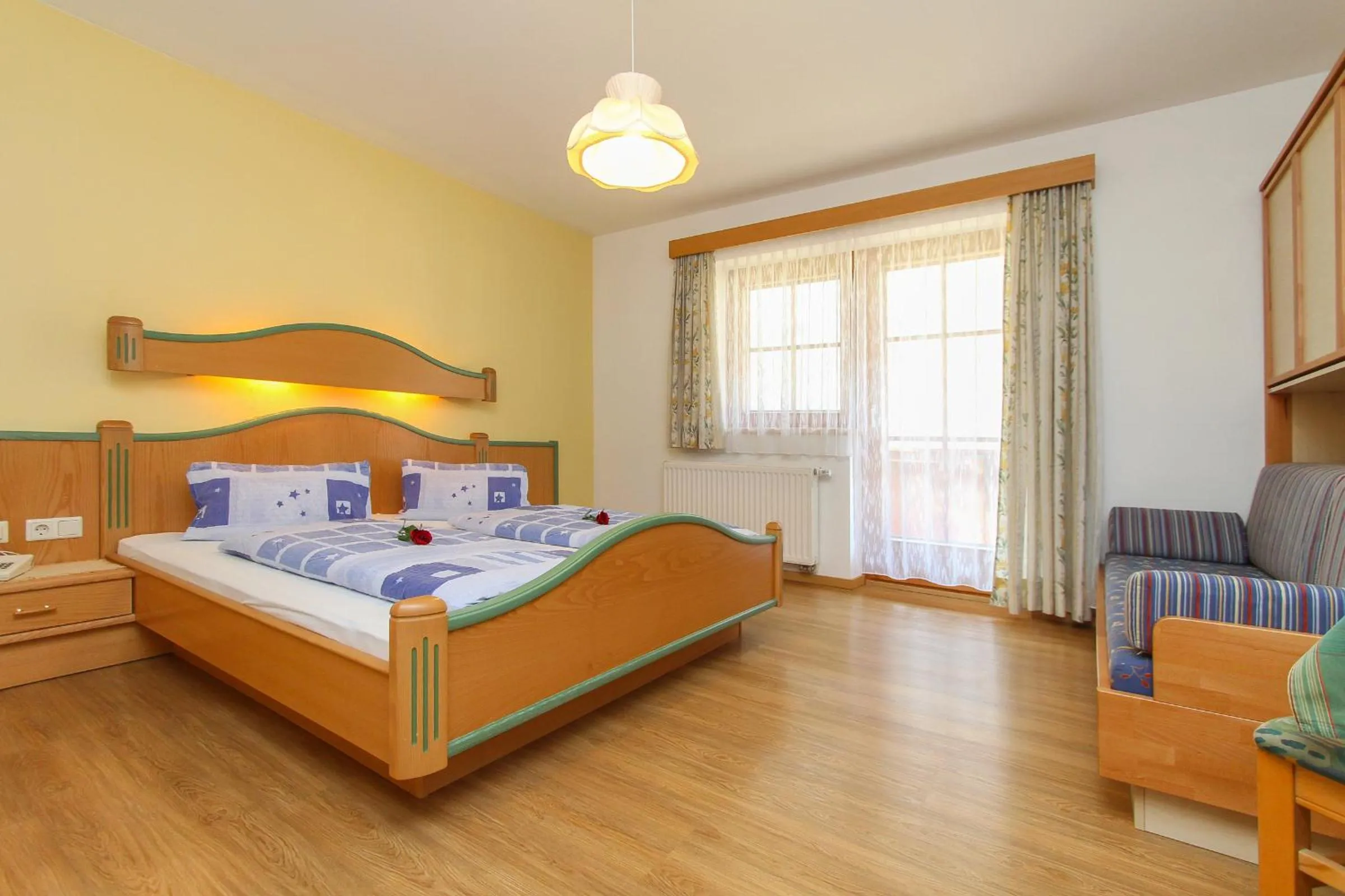 Photo of the whole room, Bed in Landgasthof Seisenbergklamm