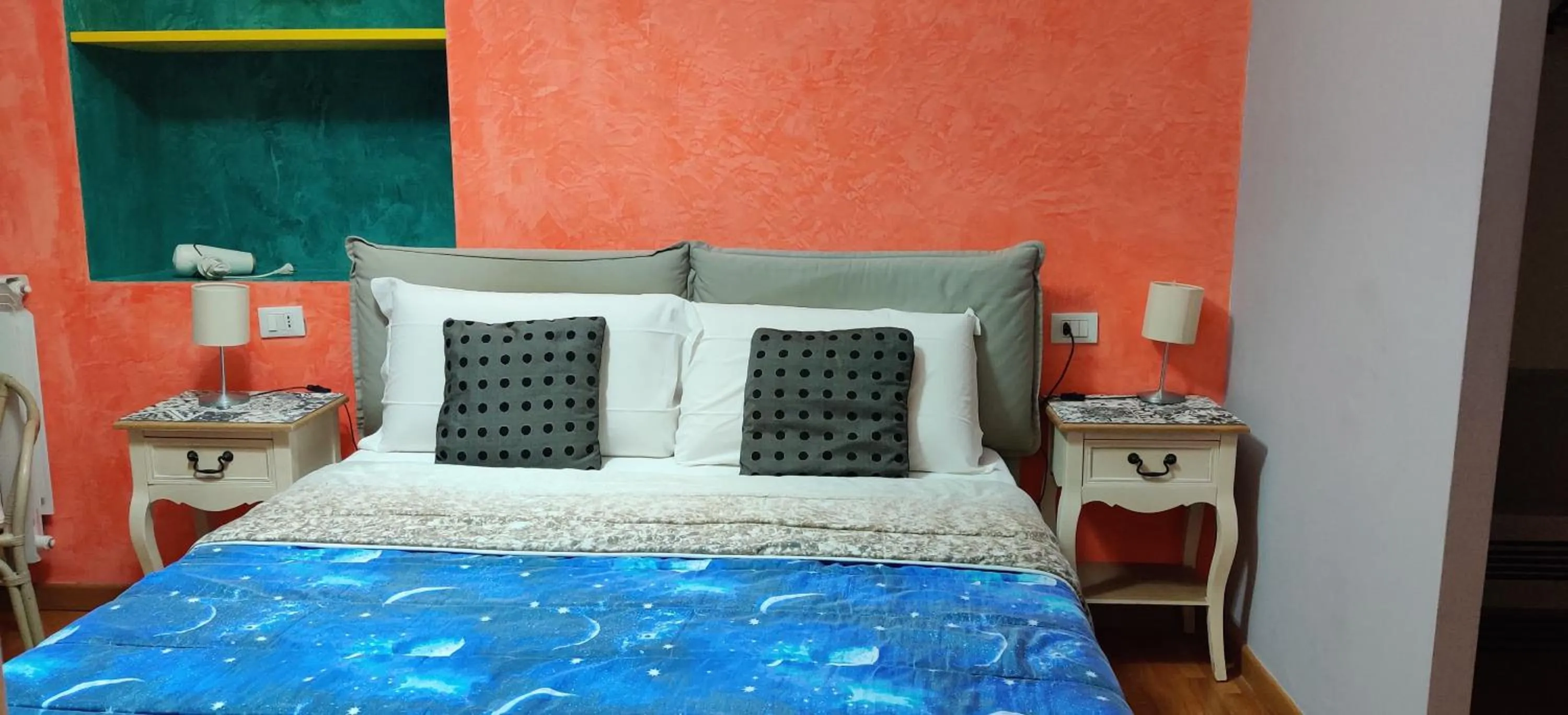 Bed in Sesto Suites Central