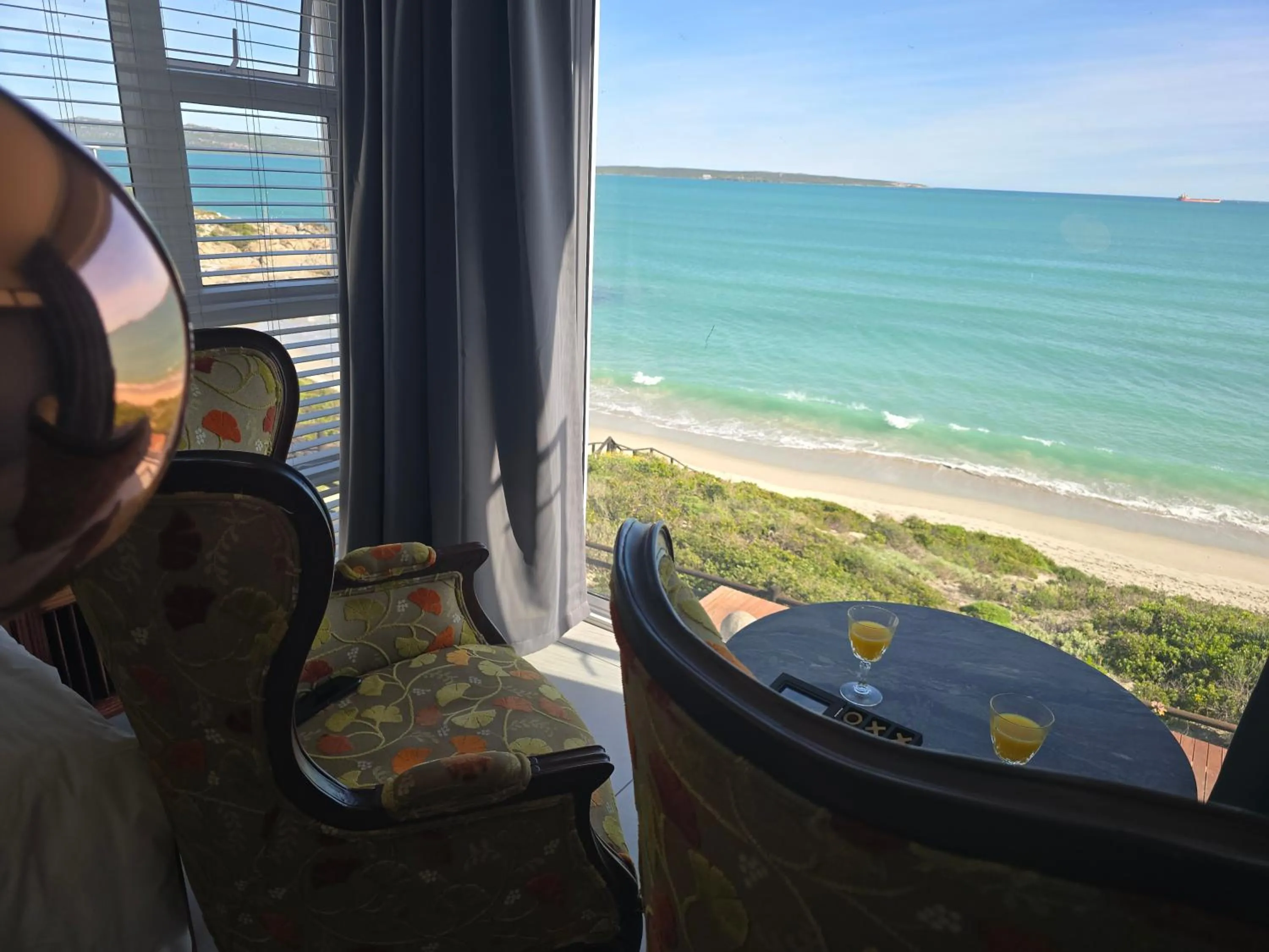 Seating area in Crystal Lagoon Lodge
