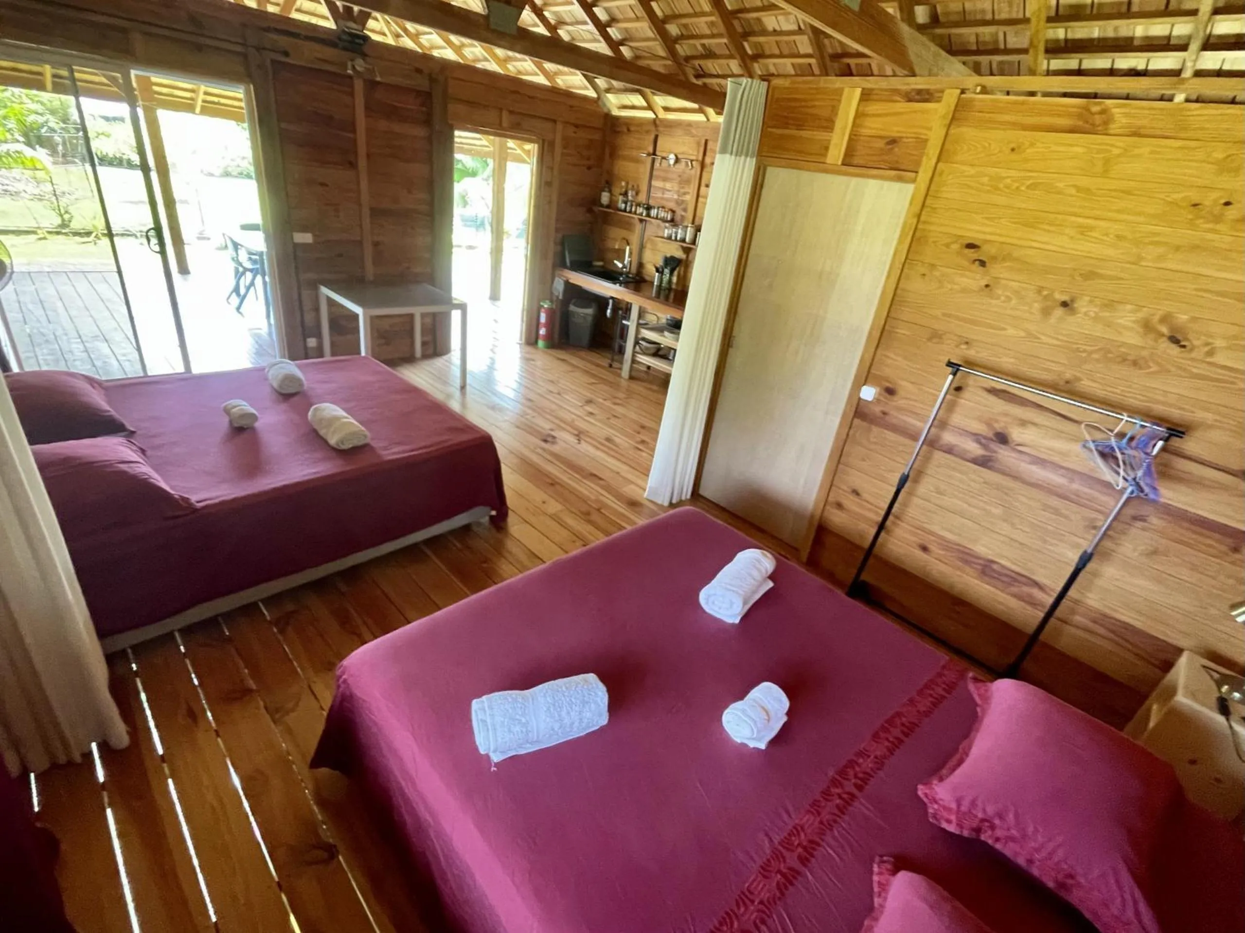 Bed in RAIATEA - Orion Hoe Bungalow