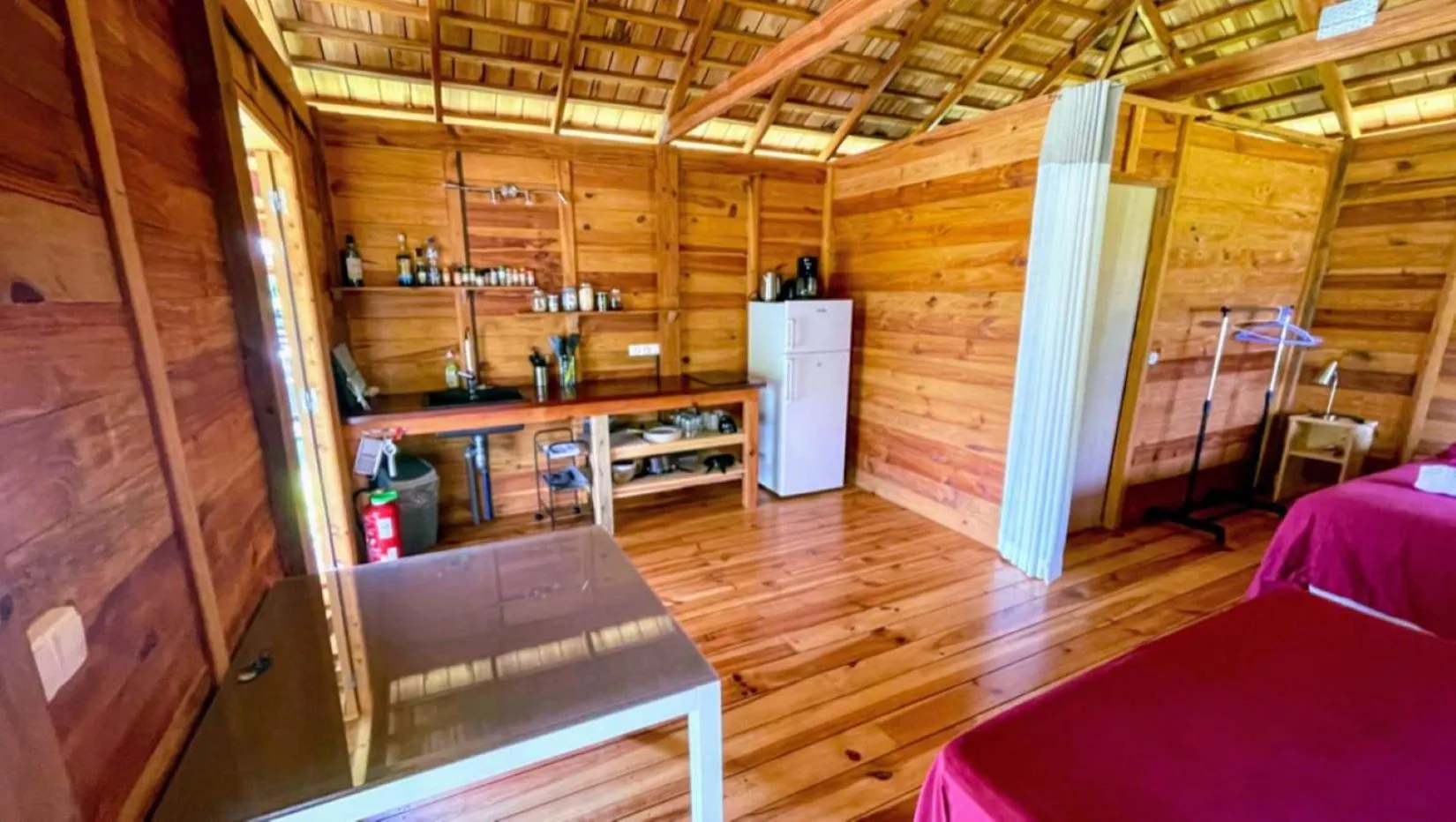 Kitchen or kitchenette in RAIATEA - Orion Hoe Bungalow