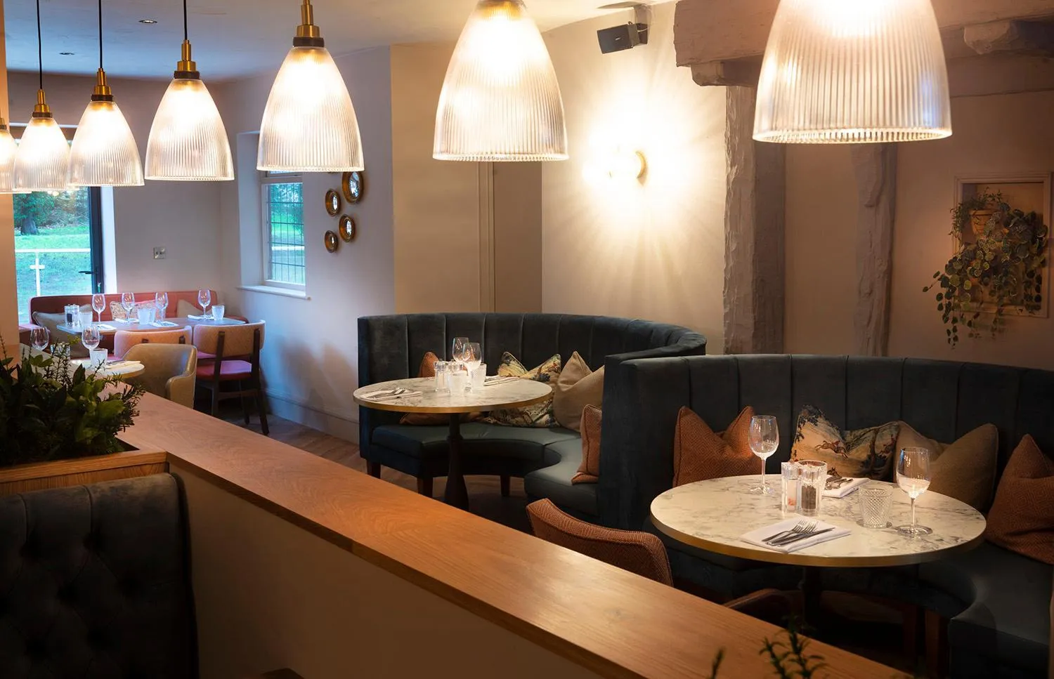 Restaurant/places to eat in Hatherley Manor Hotel & Spa