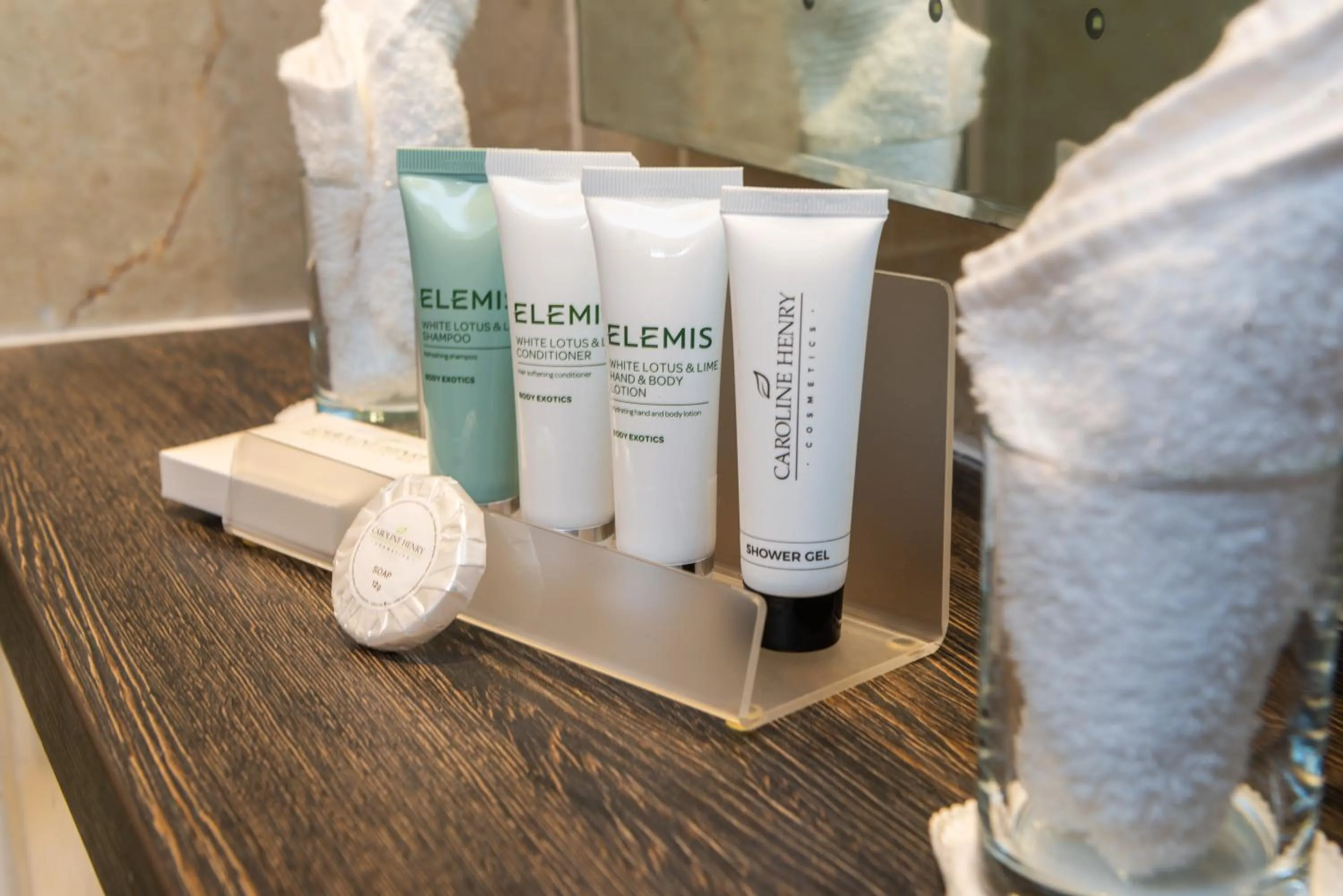 Bathroom in Hatherley Manor Hotel & Spa