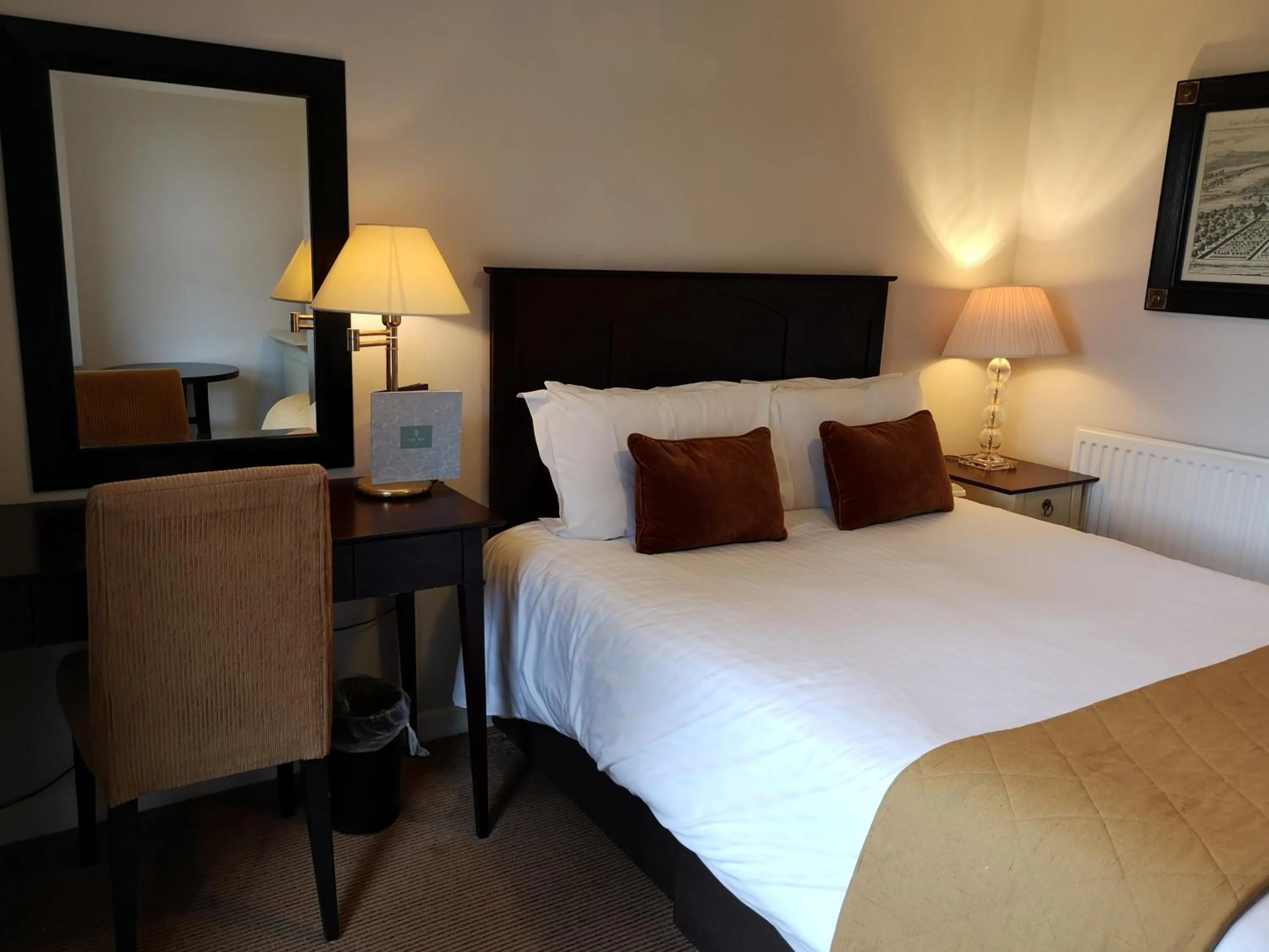 Bedroom, Bed in Hatherley Manor Hotel & Spa