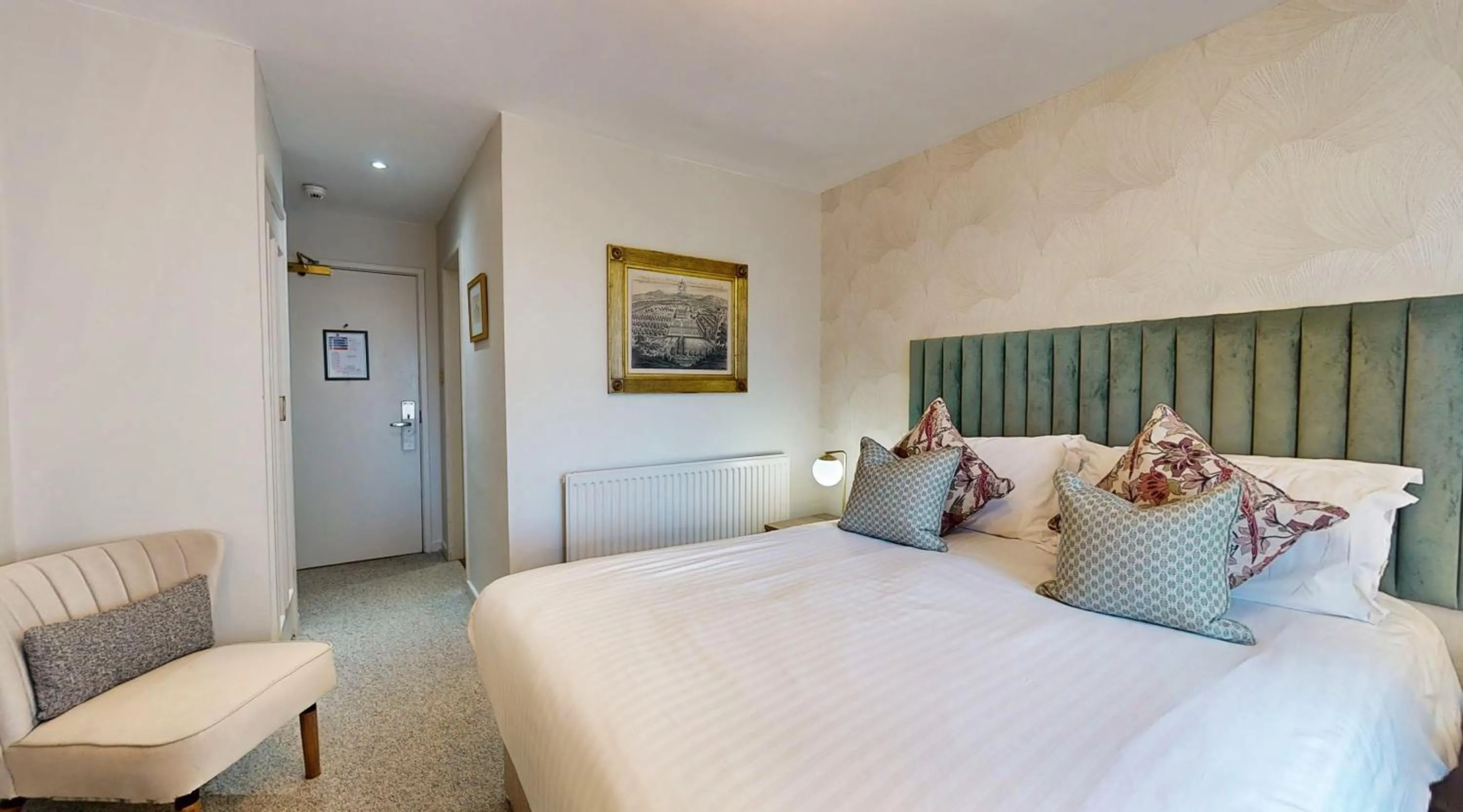 Bedroom, Bed in Hatherley Manor Hotel & Spa
