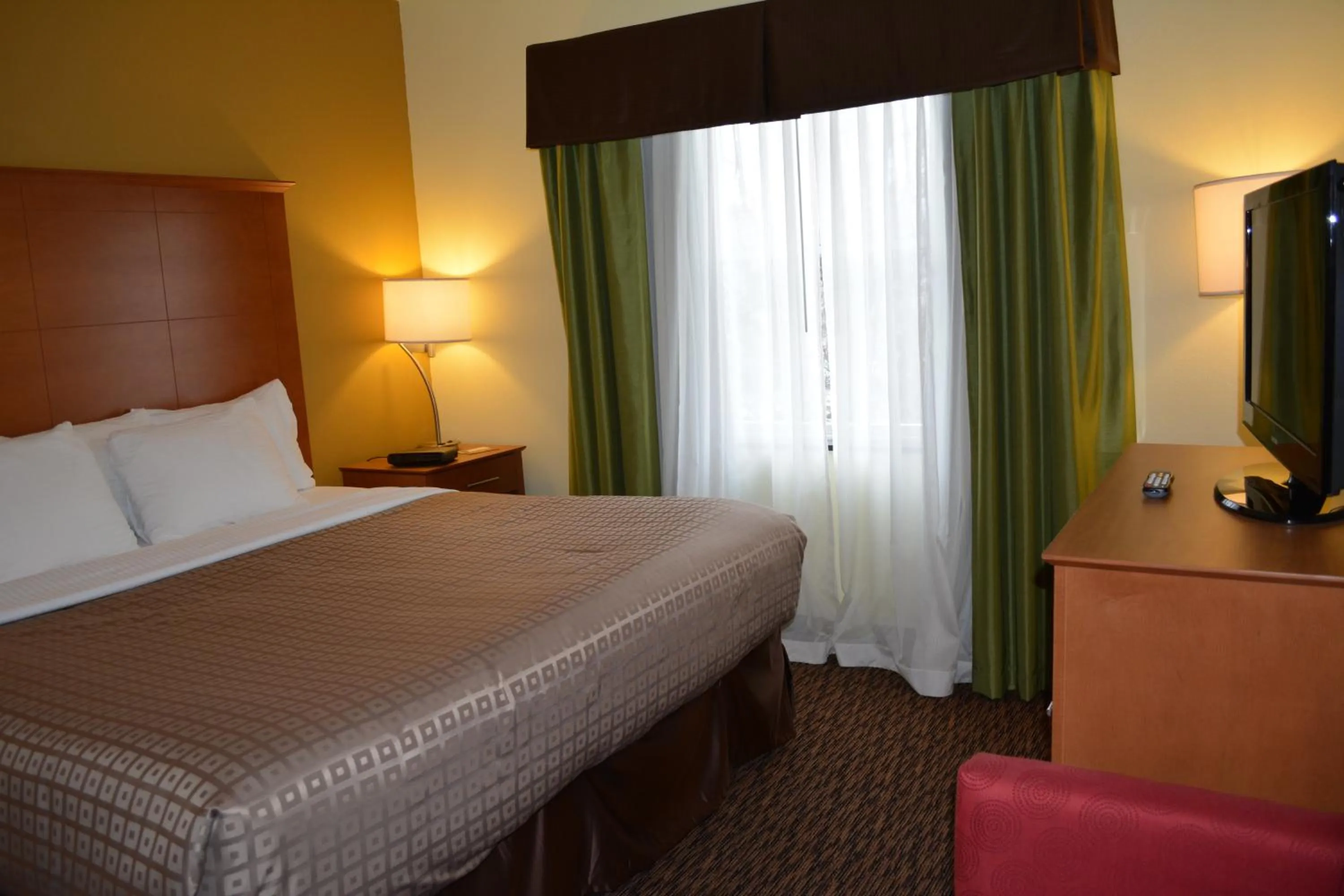 Day in Clarion Hotel & Suites University-Shippensburg