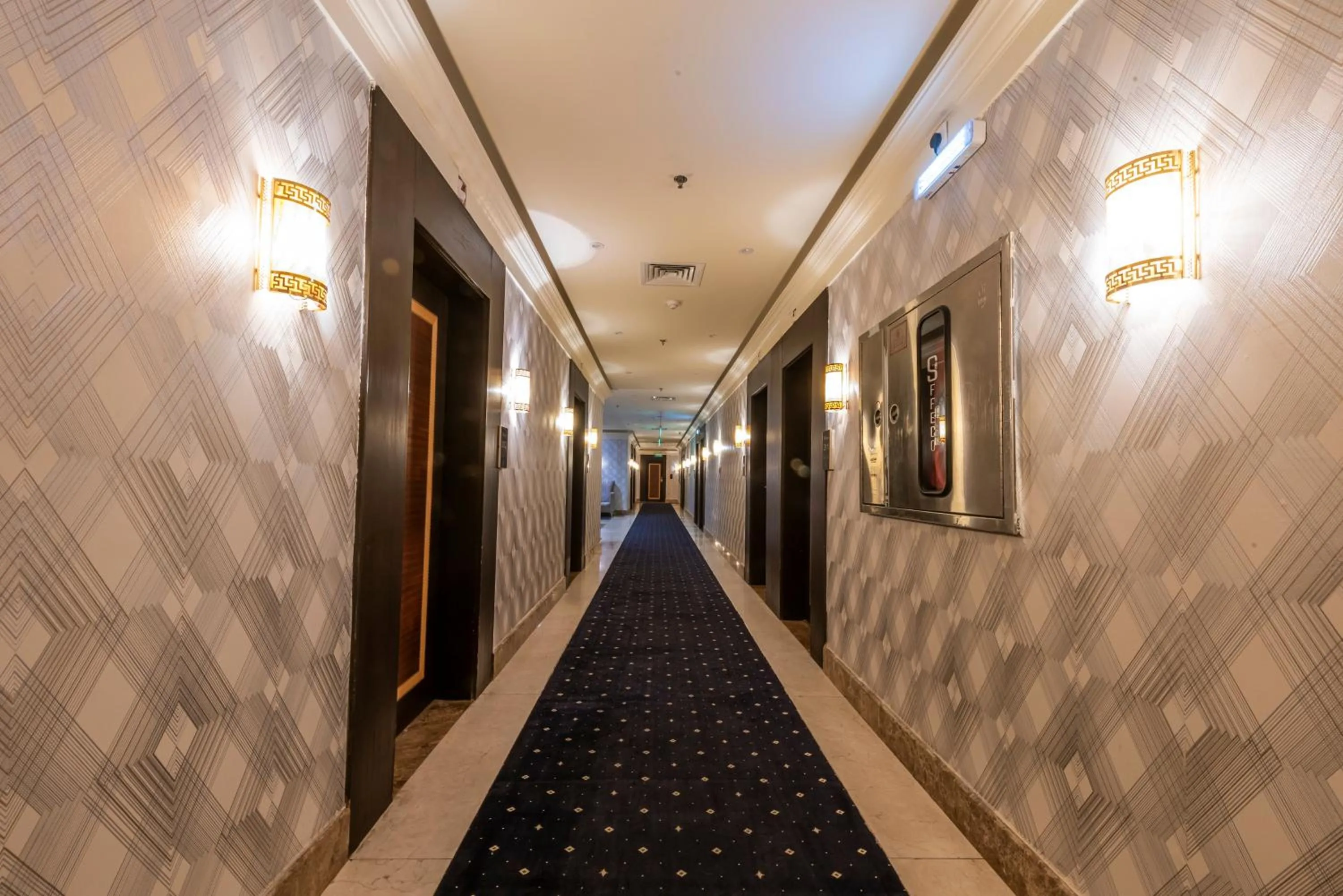 Property building in Paradise Inn Jeddah Hotel