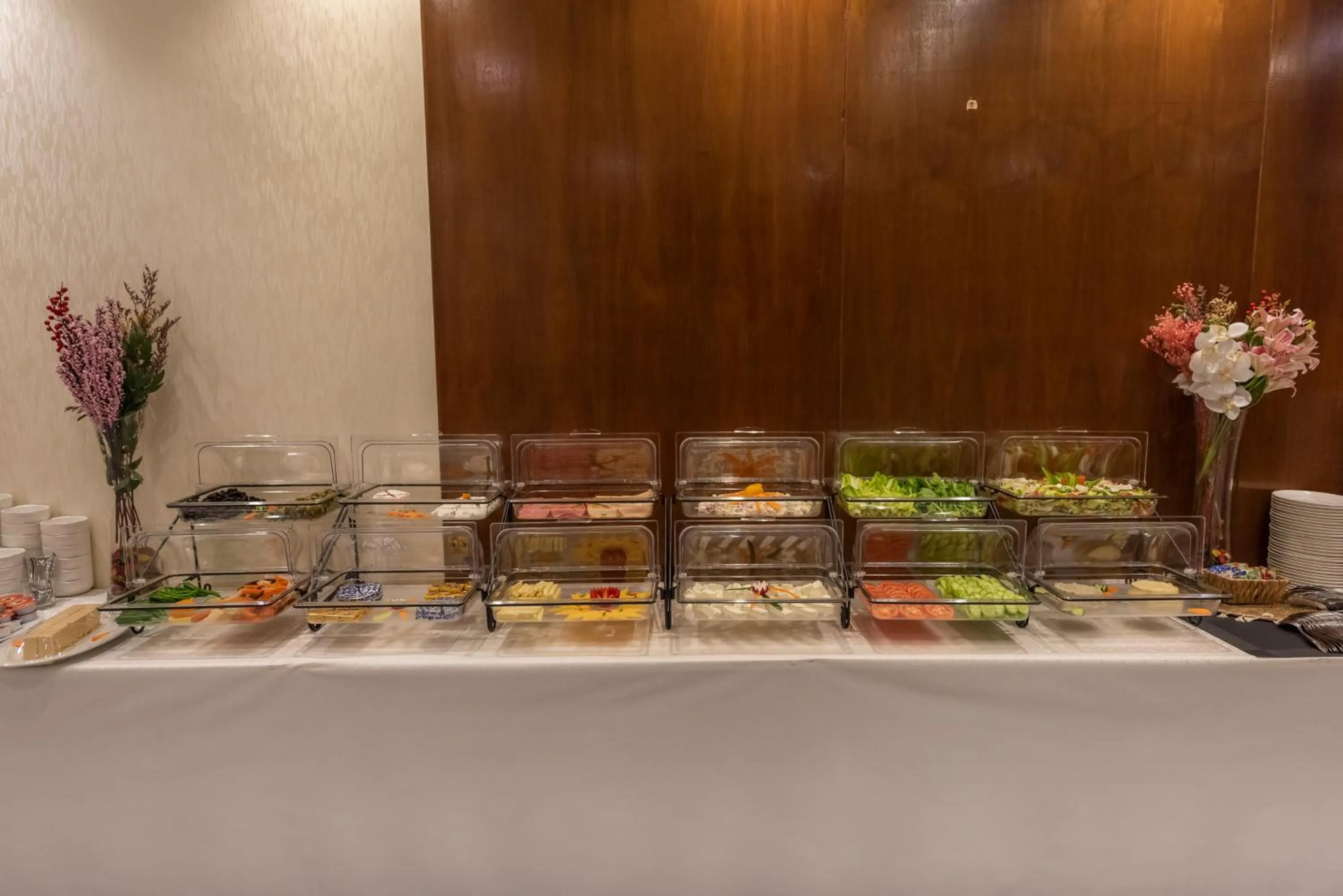 Buffet breakfast in Paradise Inn Jeddah Hotel