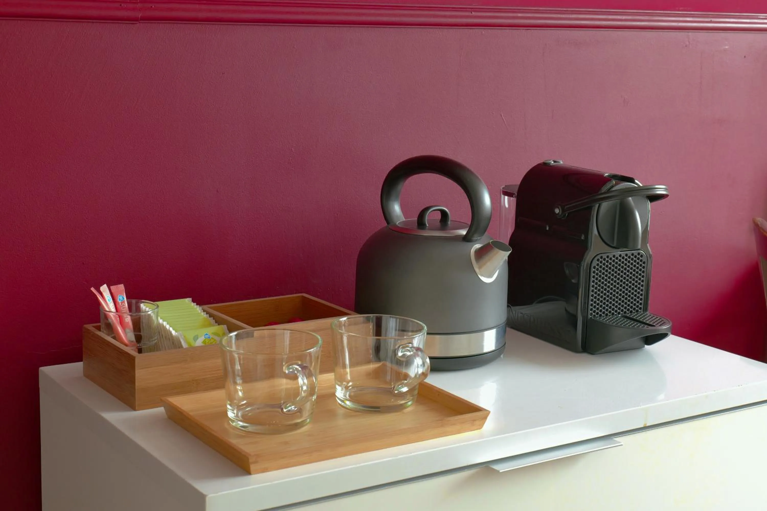 Coffee/tea facilities in Hotel Prinsenhof Amsterdam