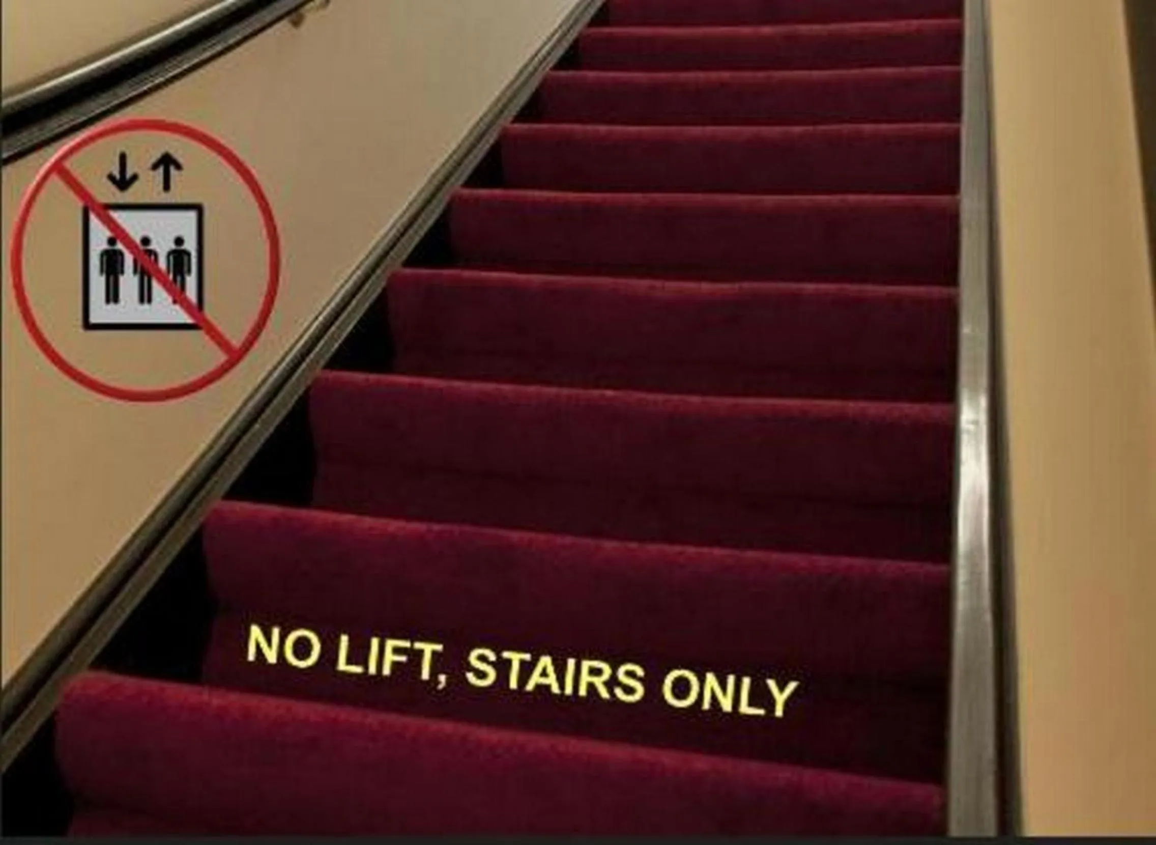 Property building in Hotel Prinsenhof Amsterdam