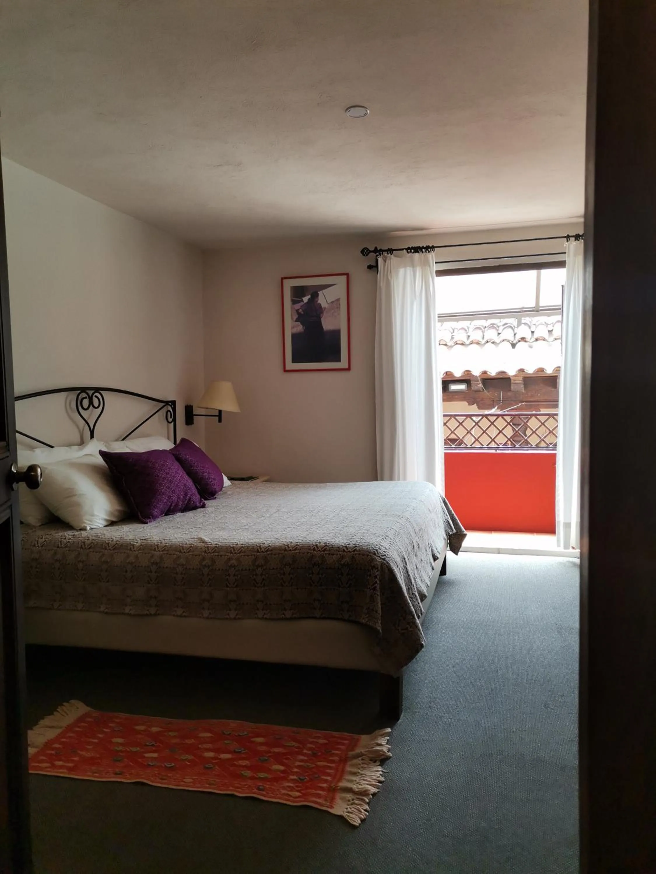 Photo of the whole room, Bed in Mision Grand San Cristobal de las Casas